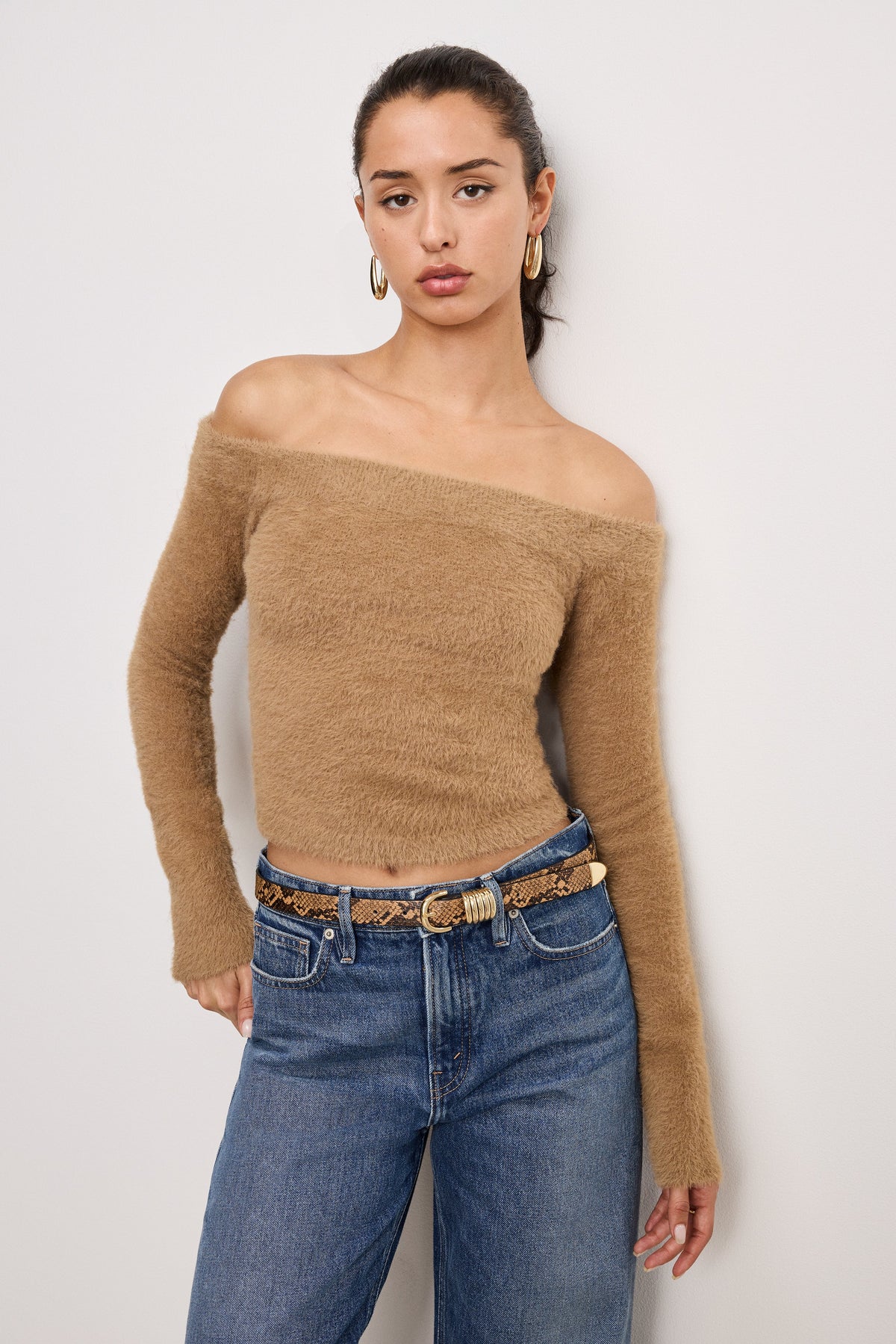Premium OFF SHOULDER PLUSH TOP WARM CARAMEL003