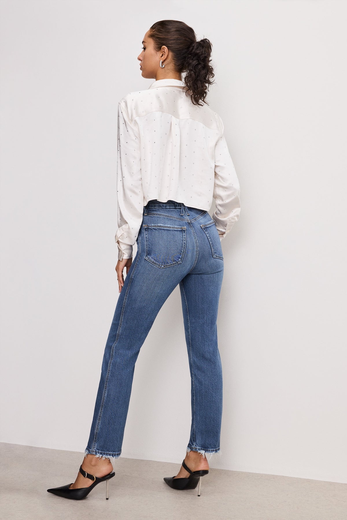 Premium SOFT TECH GOOD CURVE STRAIGHT JEANS INDIGO737