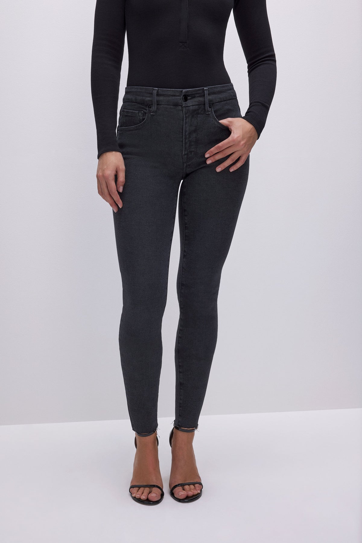 Premium GOOD LEGS SKINNY BLACK184