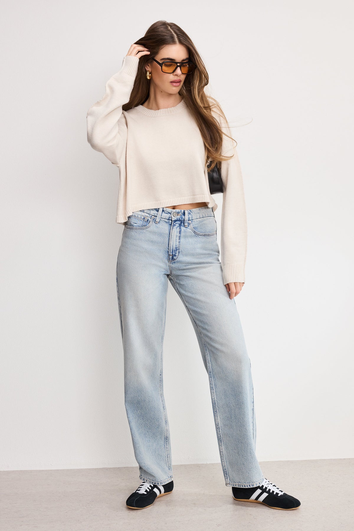 Premium COZY KNIT CREW NECK VANILLA001