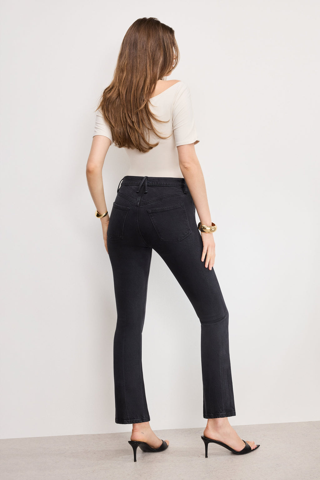 Premium SOFT TECH GOOD KICK FLARE JEANS BLACK390