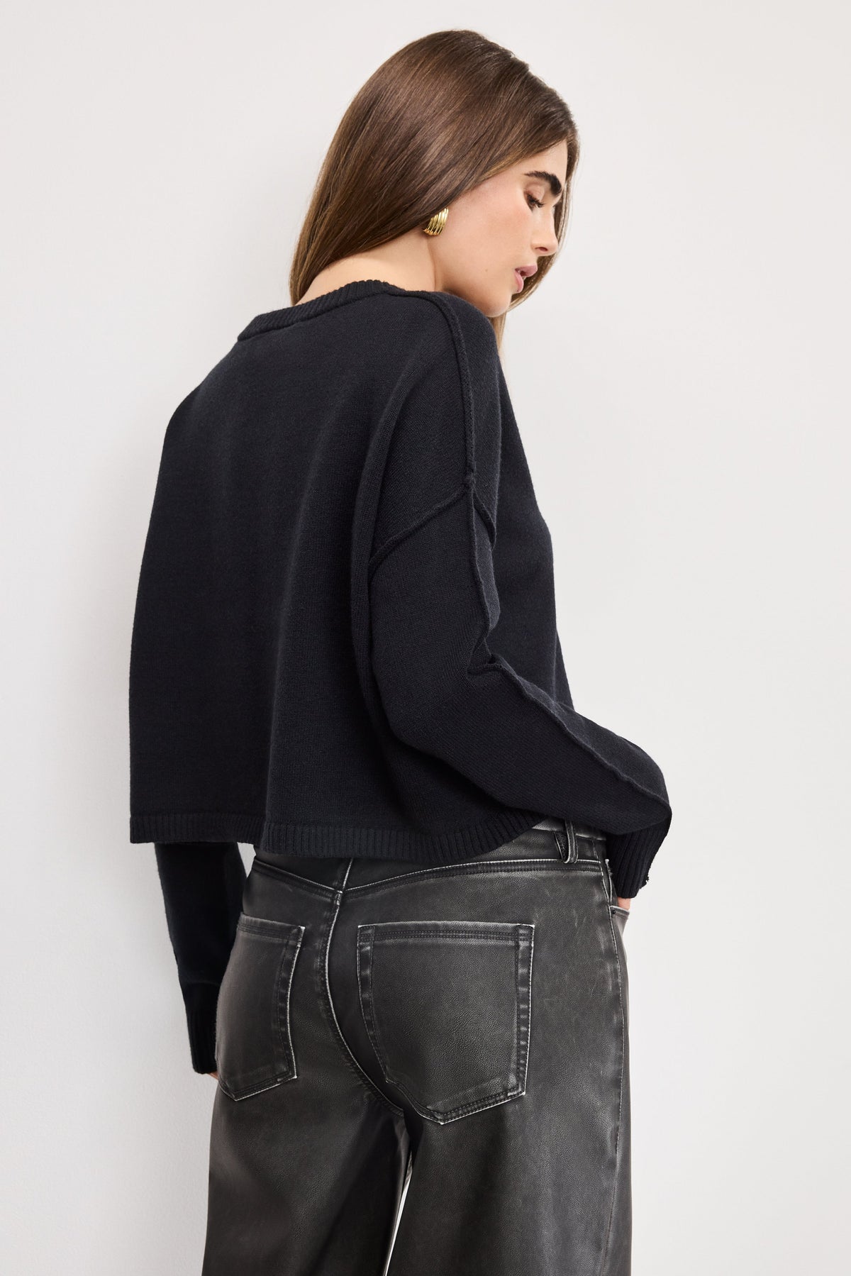 Premium COZY KNIT CREW NECK BLACK