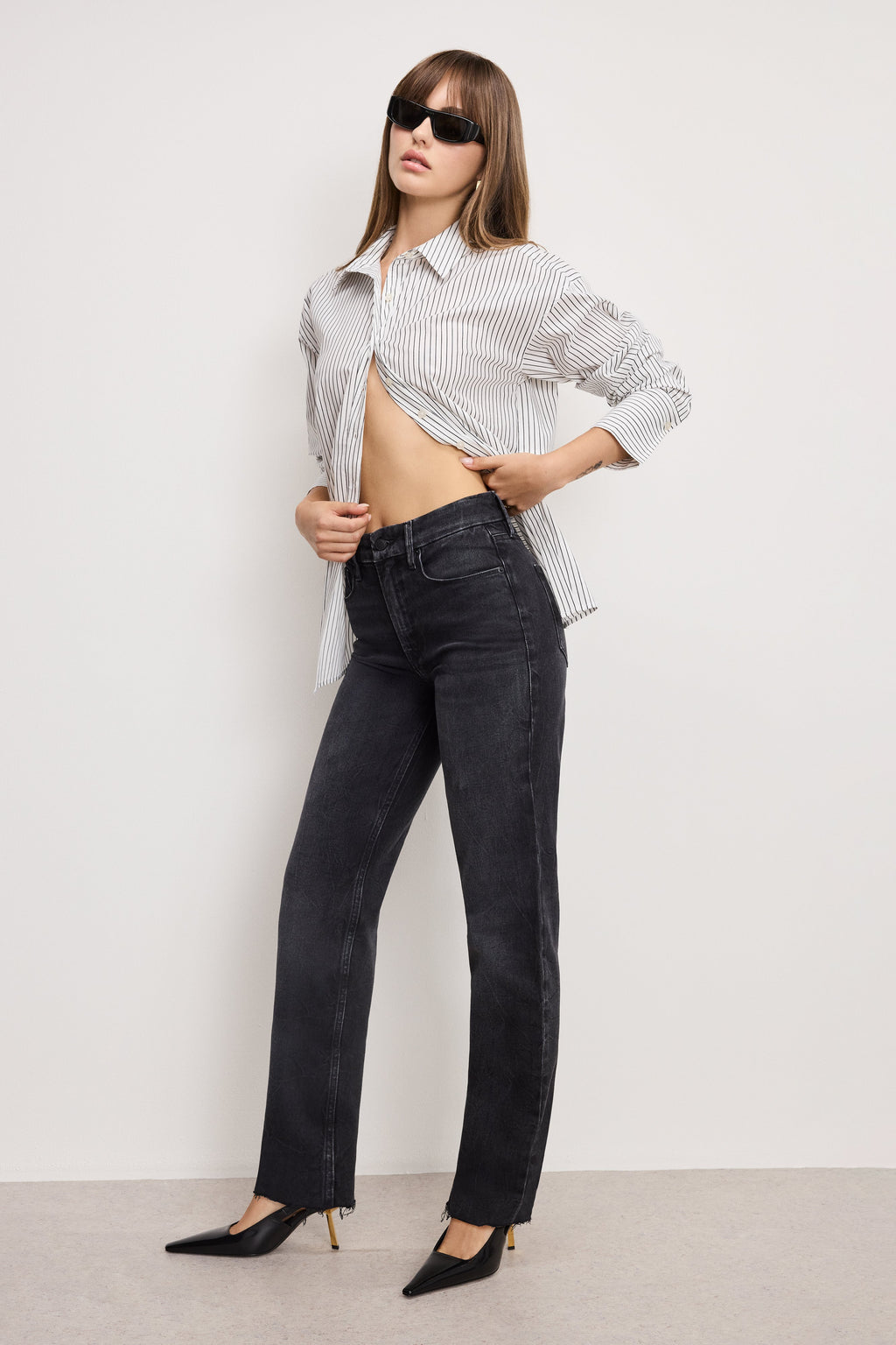 Premium GOOD ICON STRAIGHT ANKLE JEANS BLACK404