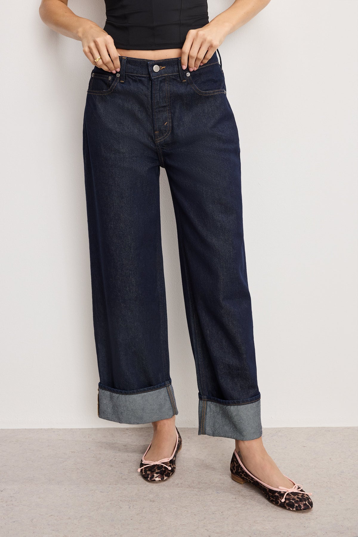 Premium GOOD LOW RISE BAGGY CUFFED JEANS INDIGO1006