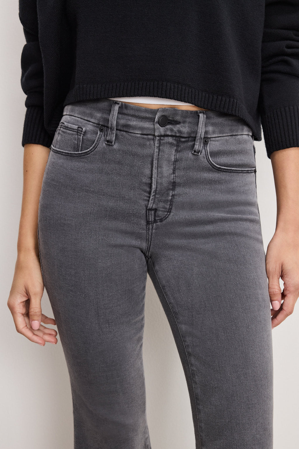 Premium SOFT TECH GOOD LEGS CROPPED MINI BOOT JEANS BLACK405