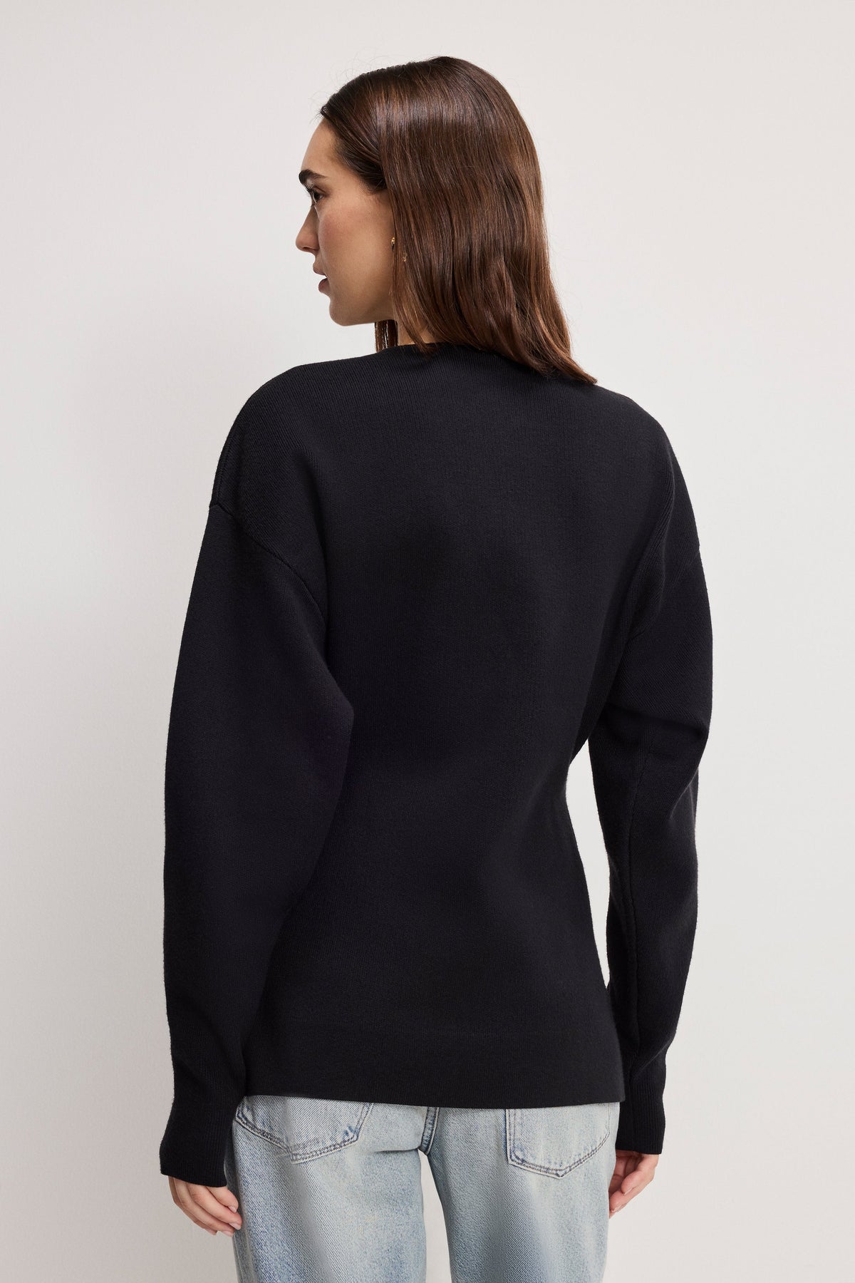 Premium EXAGGERATED SLEEVE CARDIGAN SWEATER BLACK001