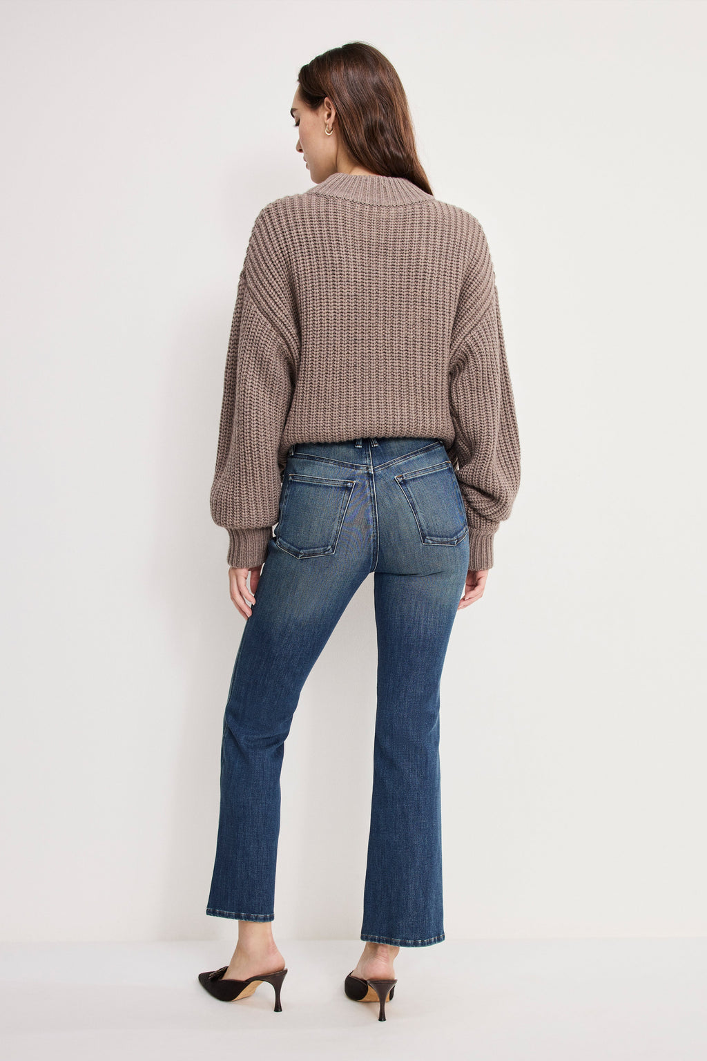 Premium GOOD STANDARD KICK FLARE JEANS INDIGO1147