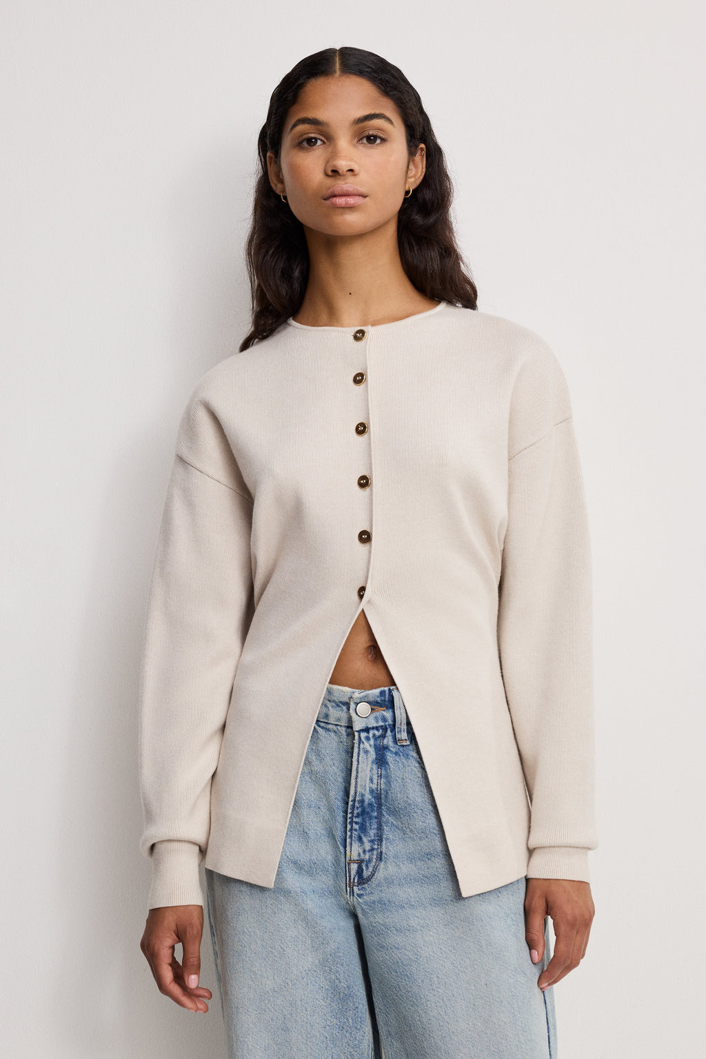 Premium EXAGGERATED SLEEVE CARDIGAN SWEATER LIGHT TAUPE