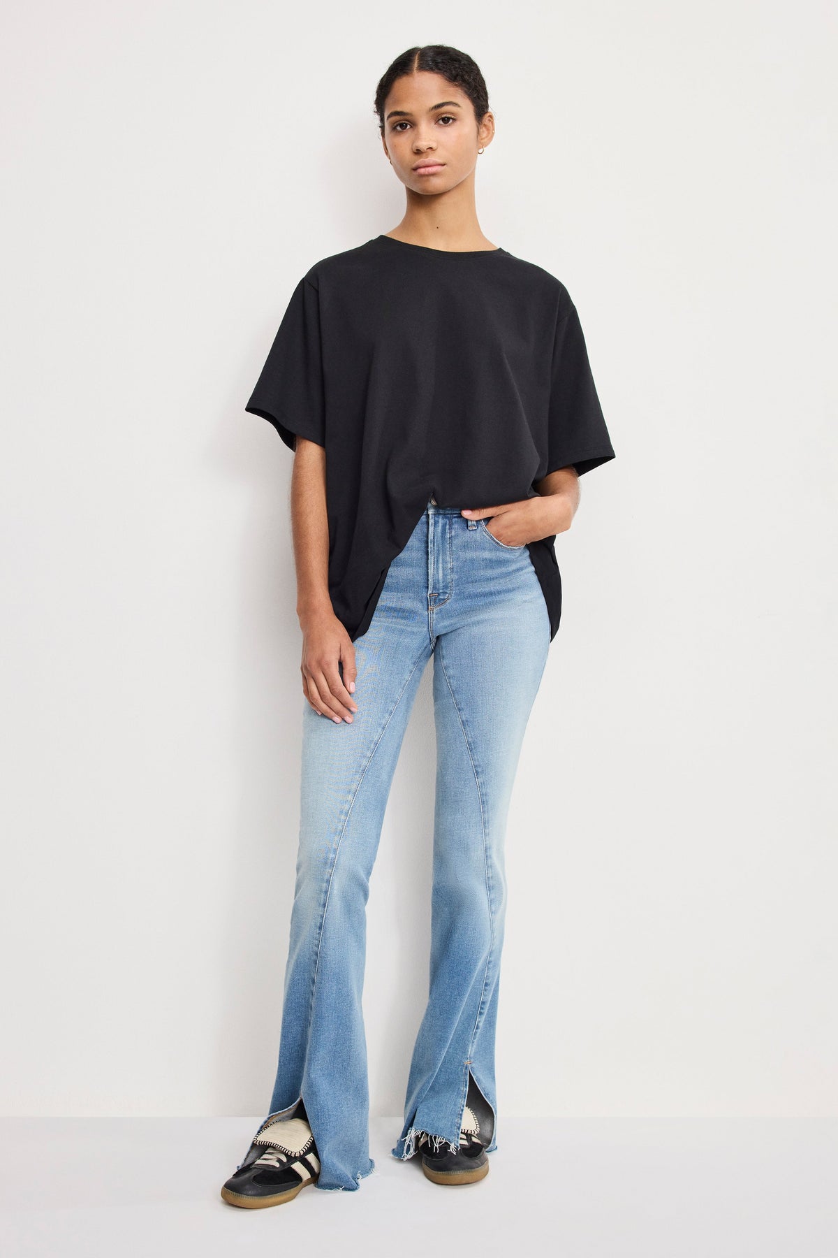 Premium SOFT TECH GOOD LEGS FLARE JEANS INDIGO995