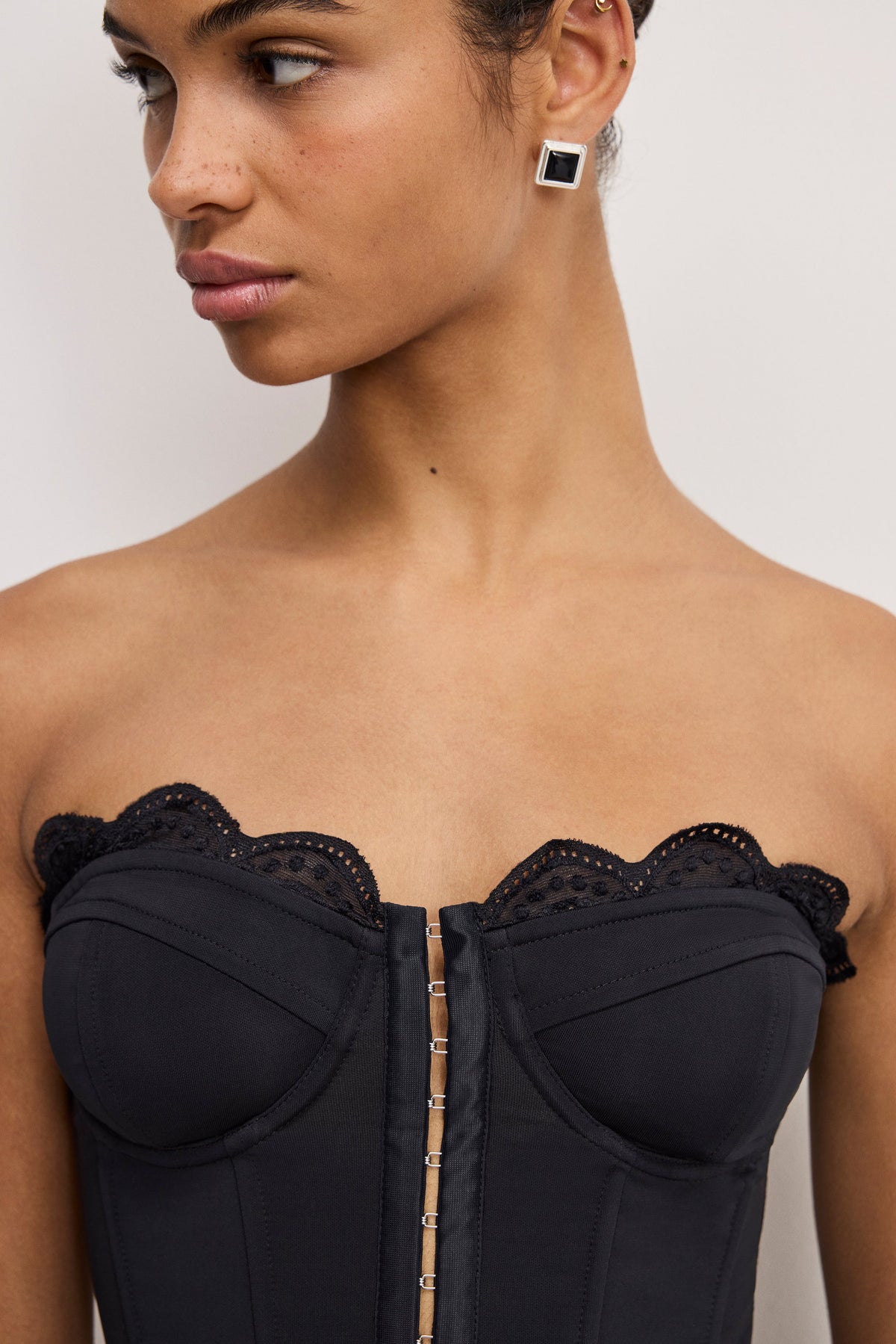 Premium MATTE JERSEY LACE TRIM BUSTIER BLACK001