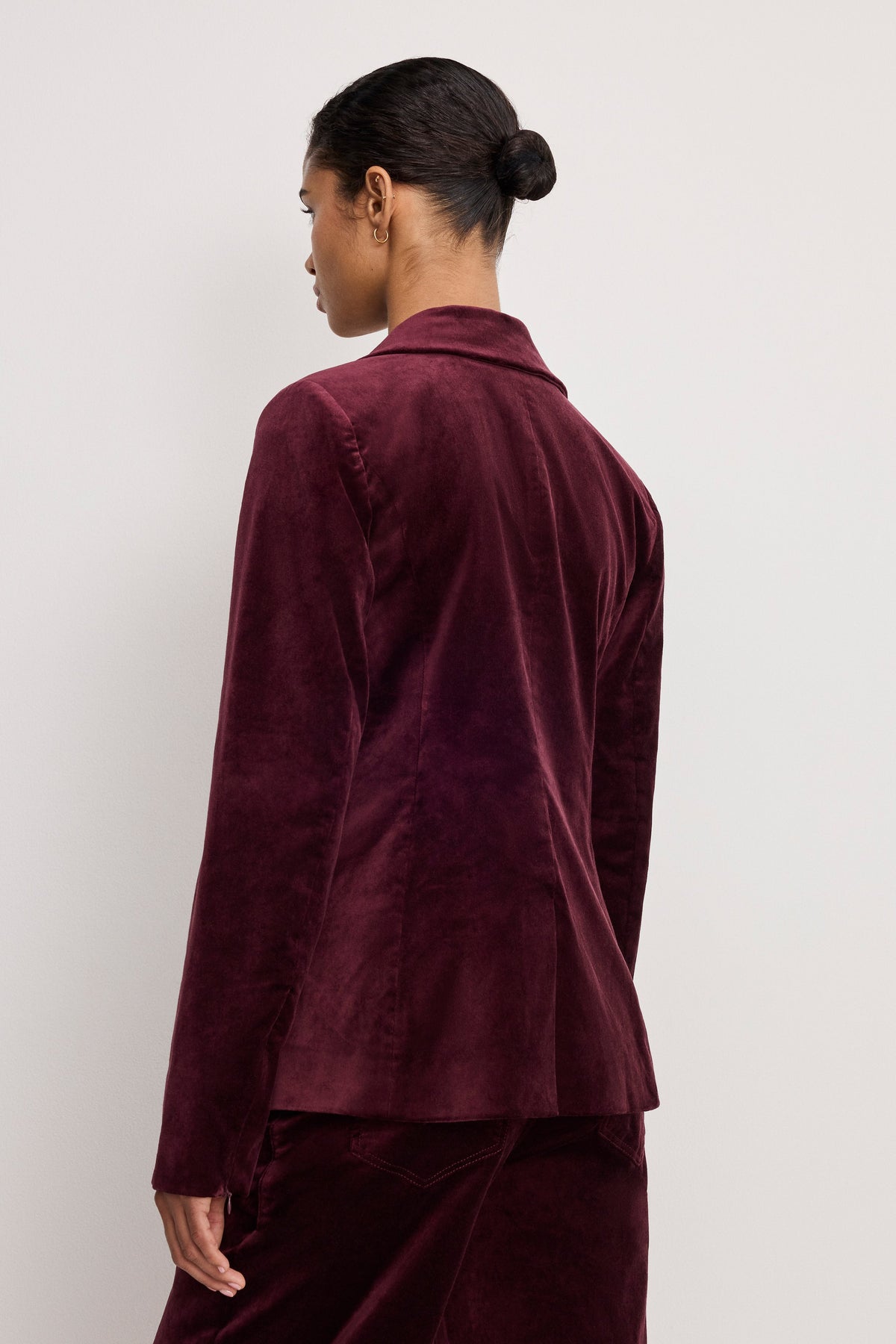 Premium VELVET SCULPTED BLAZER FIG007