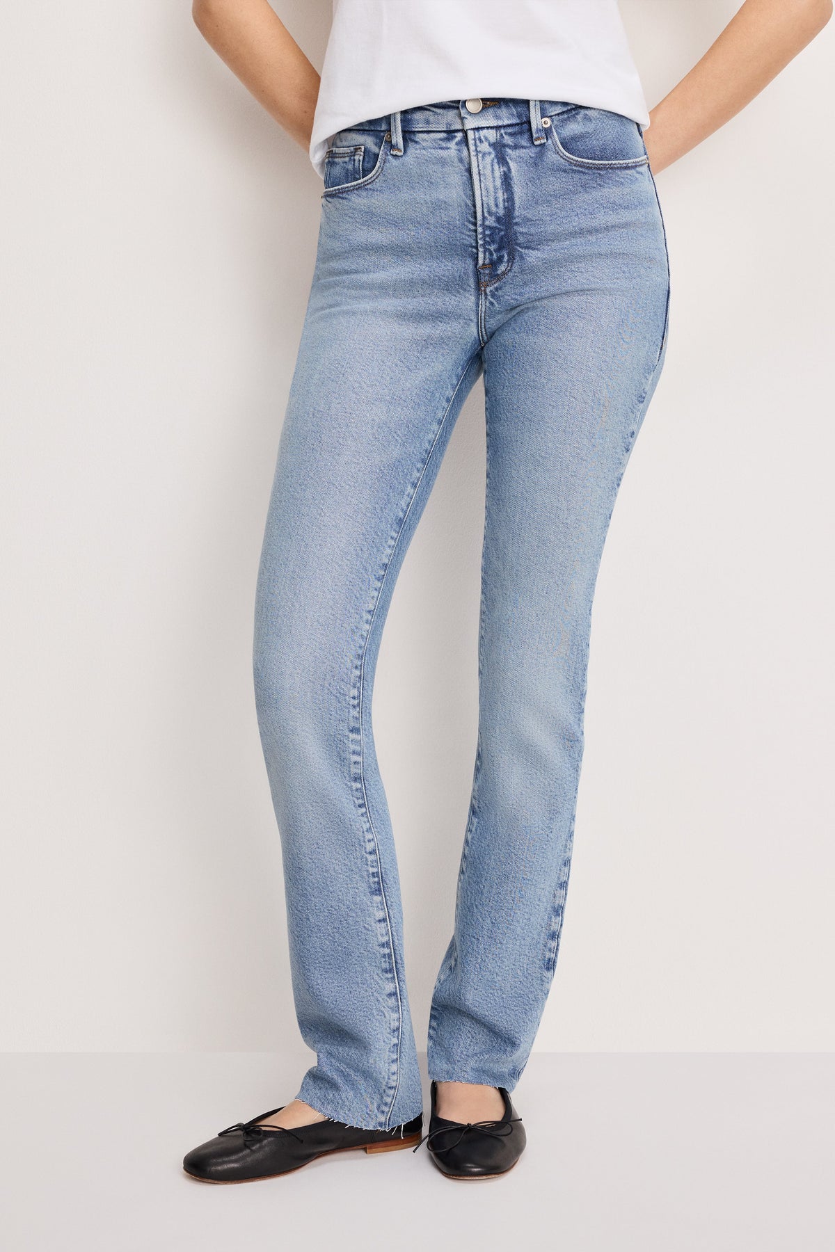 Premium SOFT TECH GOOD LEGS STRAIGHT JEANS INDIGO711