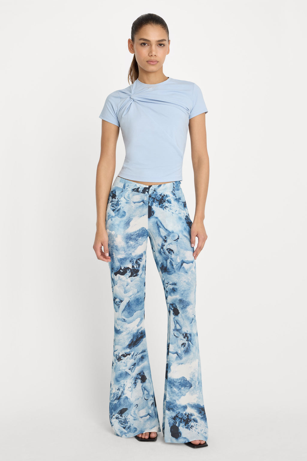 Premium SUPER STRETCH TWIST TEE SKY
