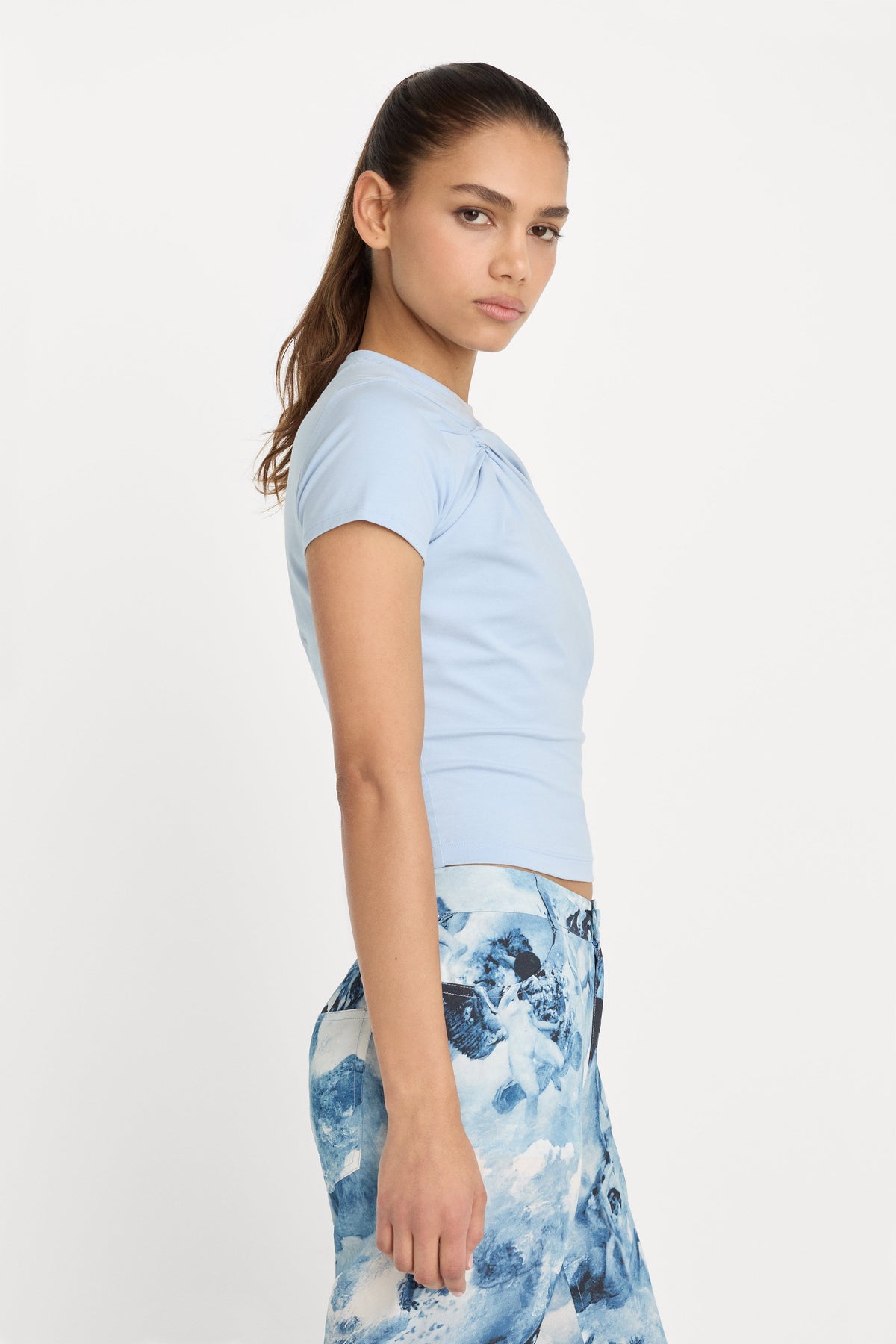 Premium SUPER STRETCH TWIST TEE SKY