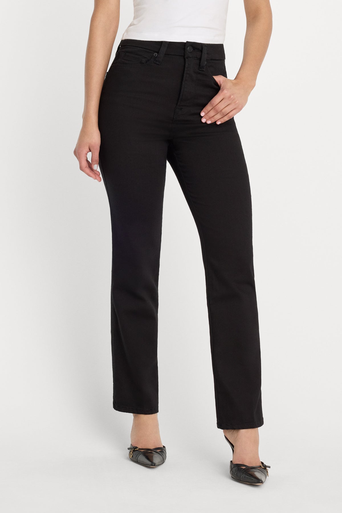Premium NEVER FADE GOOD CURVE STRAIGHT JEANS BLACK