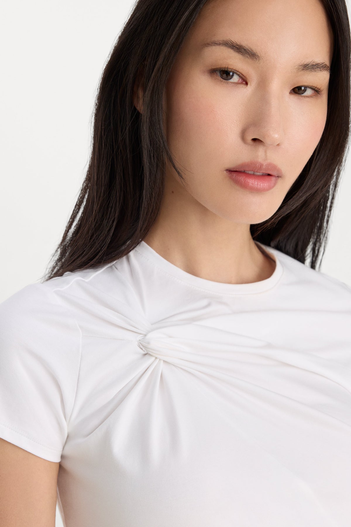 Premium SUPER STRETCH TWIST TEE WHITE001