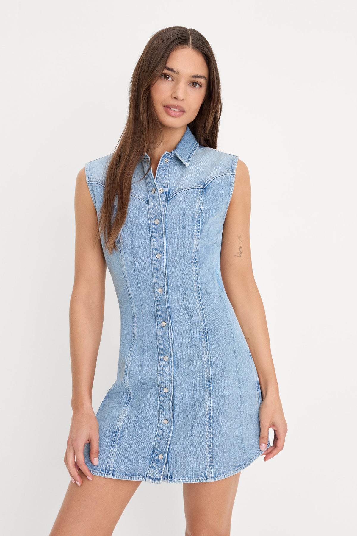 Premium DOLLY SLEEVELESS DENIM MINI DRESS LIGHT BLUE