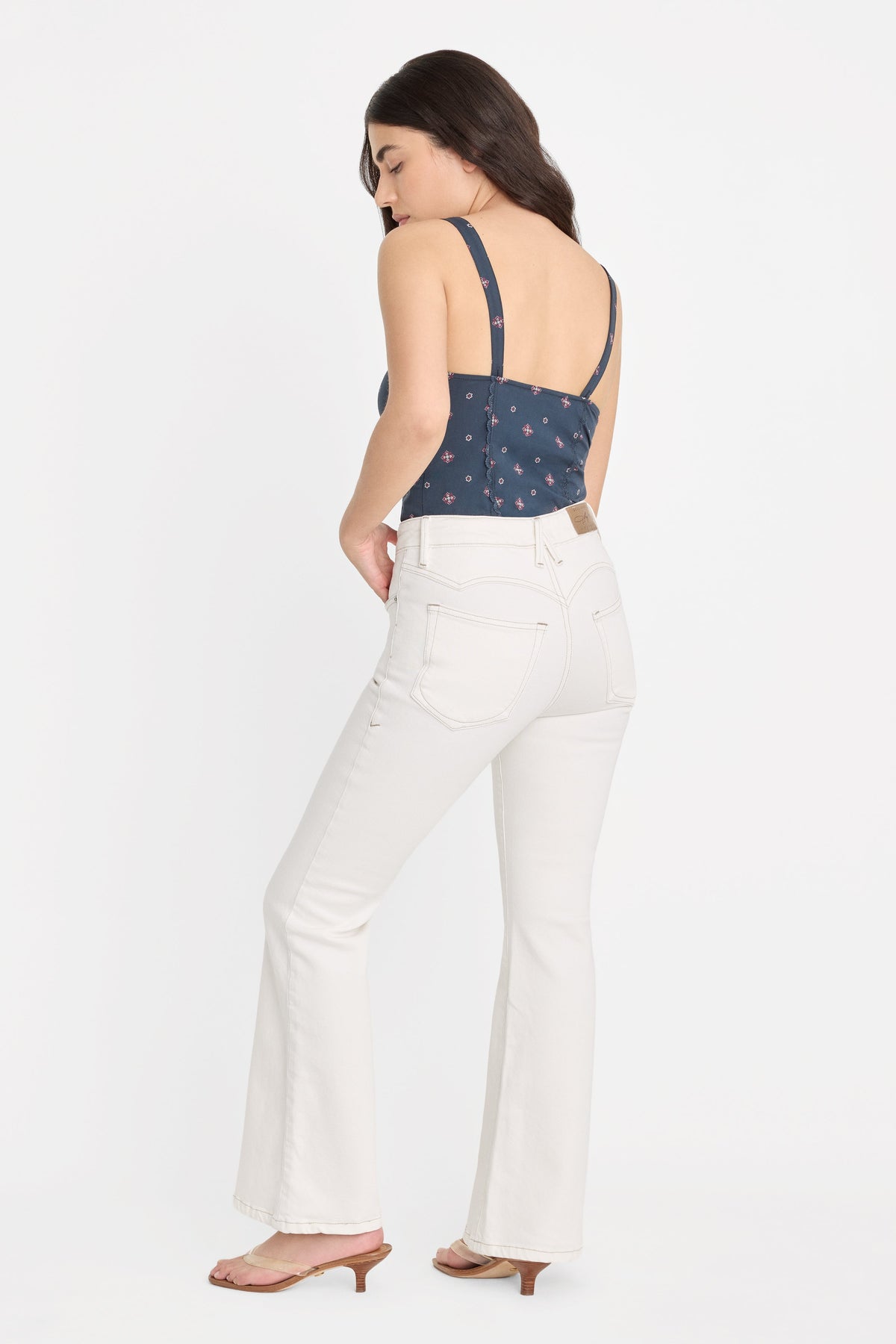 Premium DOLLY JOLEANS PETITE FLARE JEANS VINTAGE WHITE