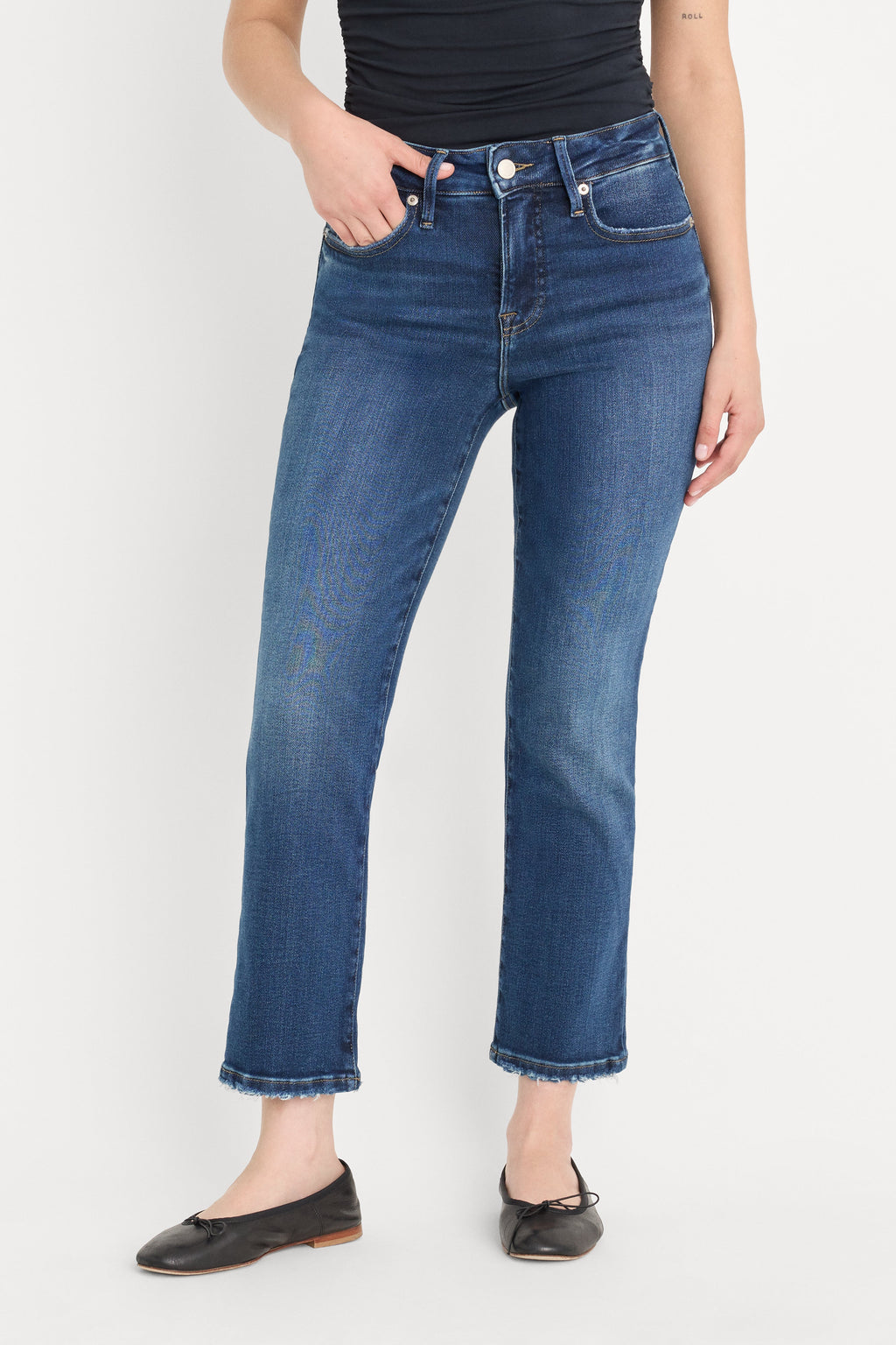 Premium SOFT TECH GOOD PETITE STRAIGHT JEANSINDIGO511
