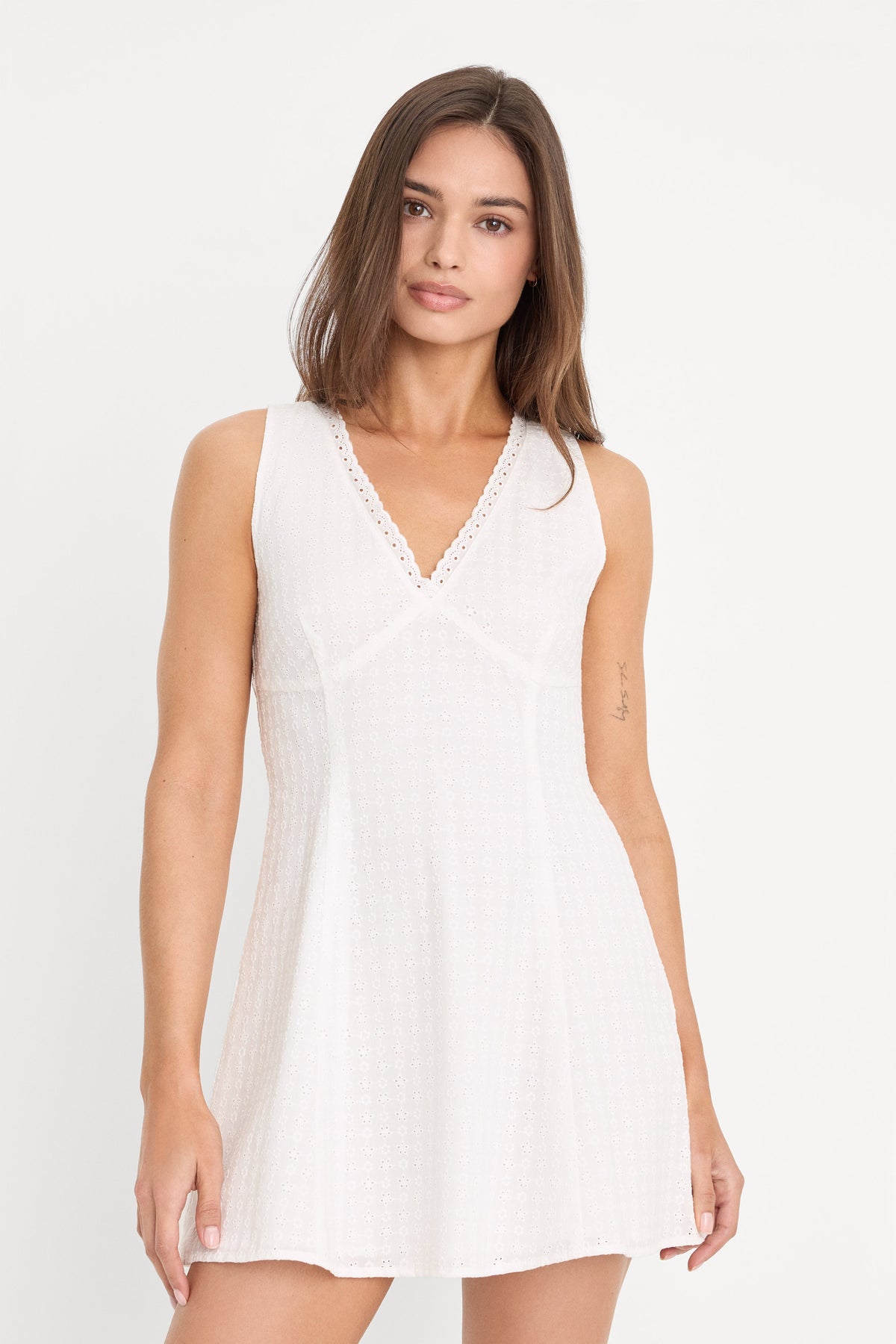 Premium THE EYELET MINI DRESS WHITE001