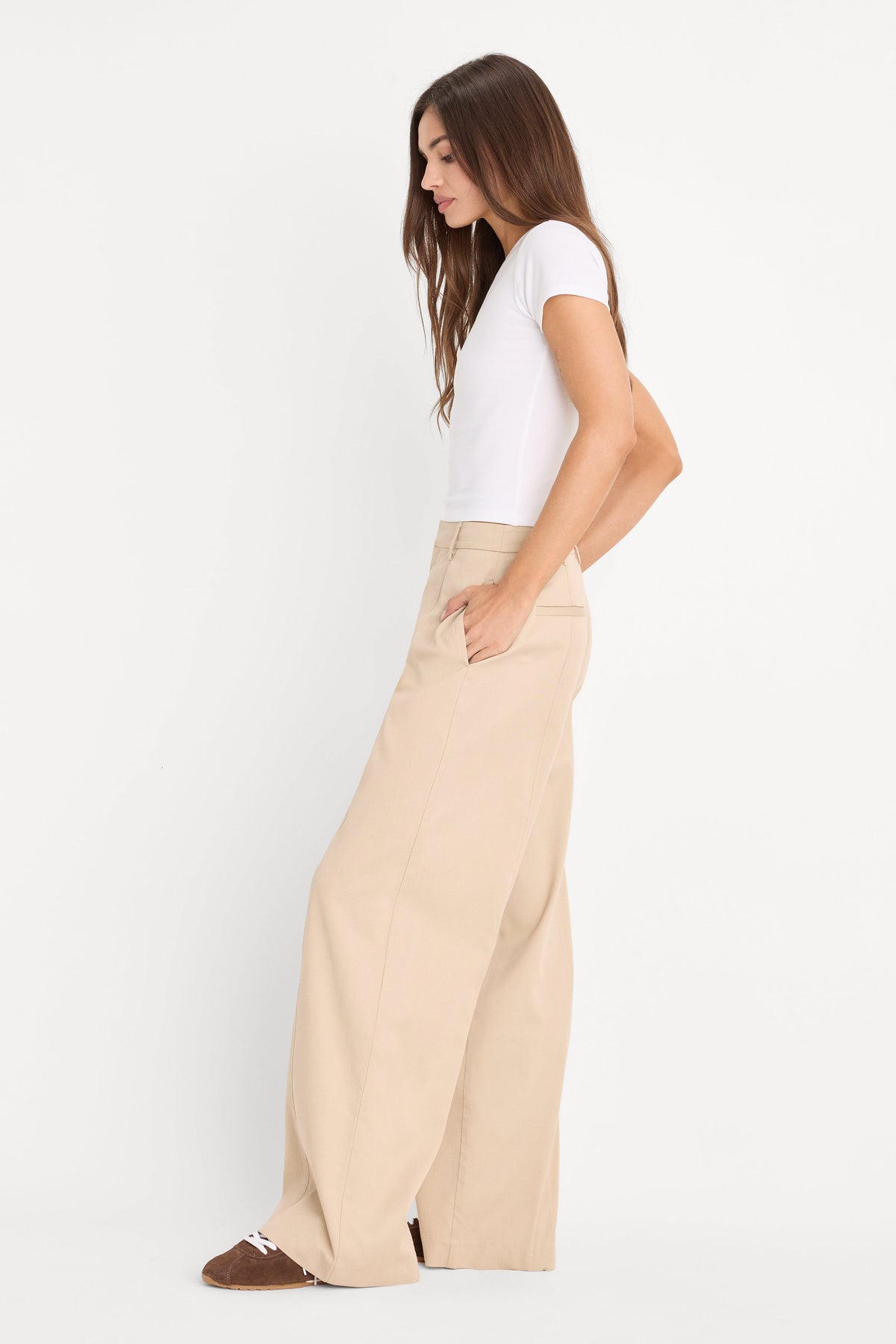 Premium THE SEAMED WIDE LEG TROUSER LIGHT TAUPE