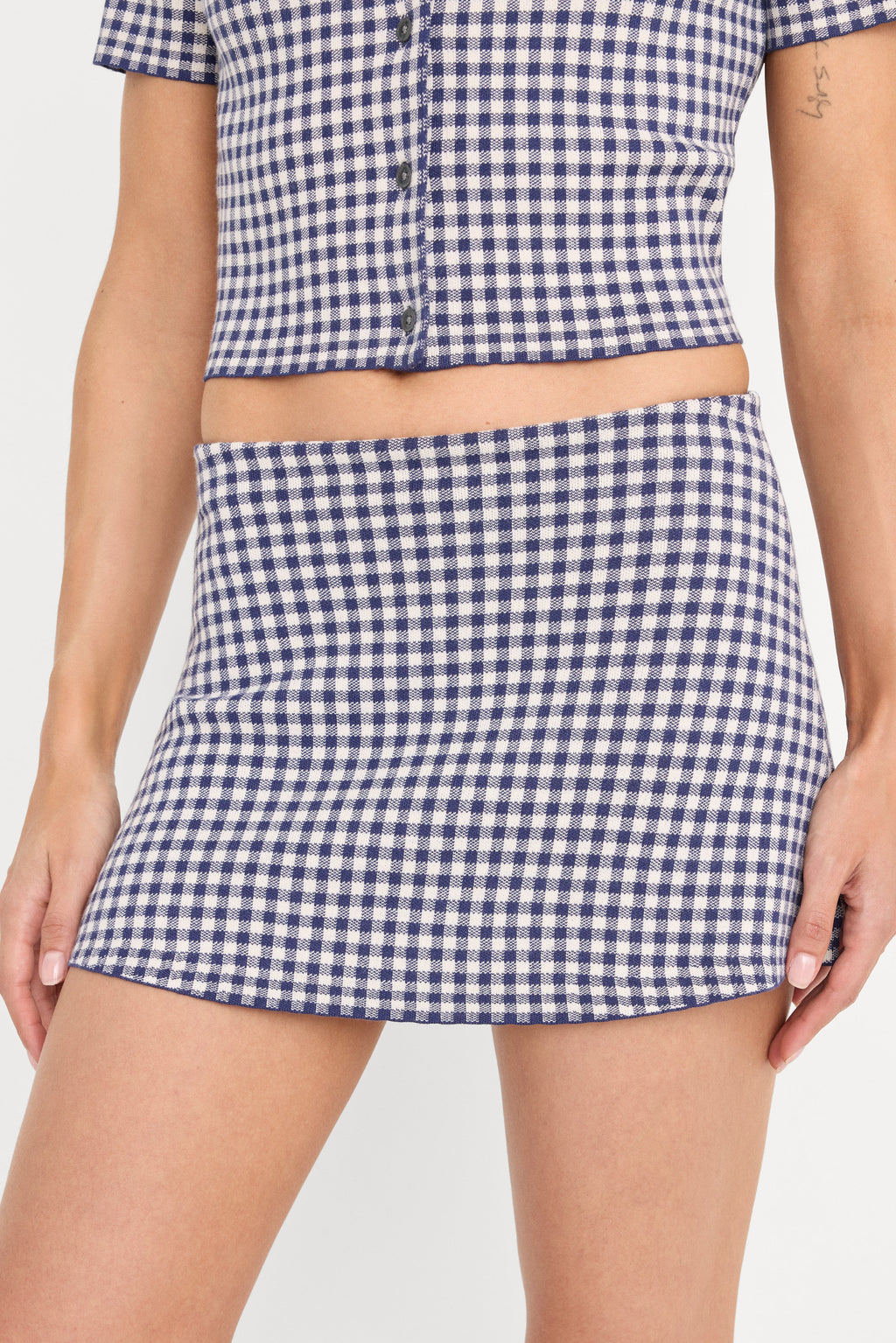 Premium THE KEEPSAKE SKORT NAVY GINGHAM