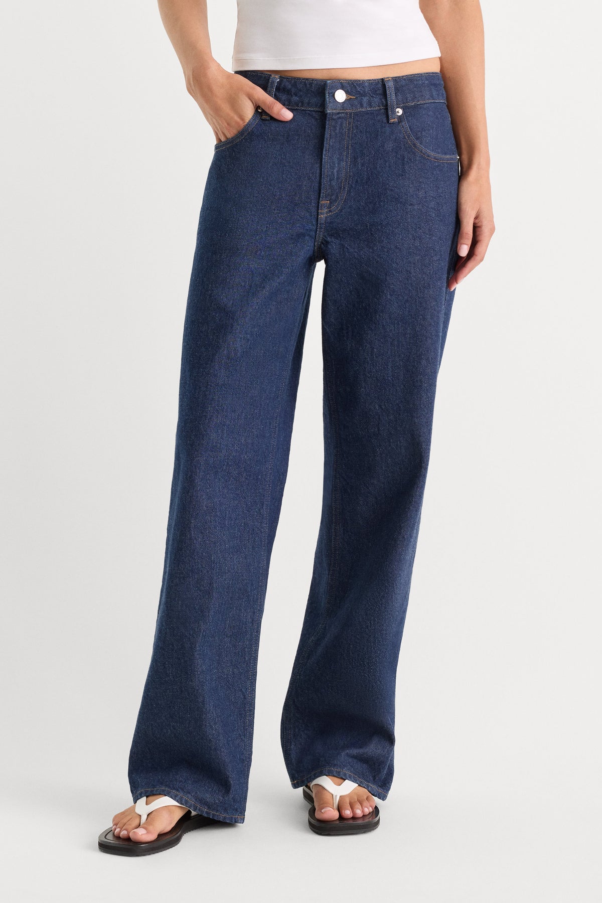 Premium LOW RELAXED STRAIGHT JEANS RINSE