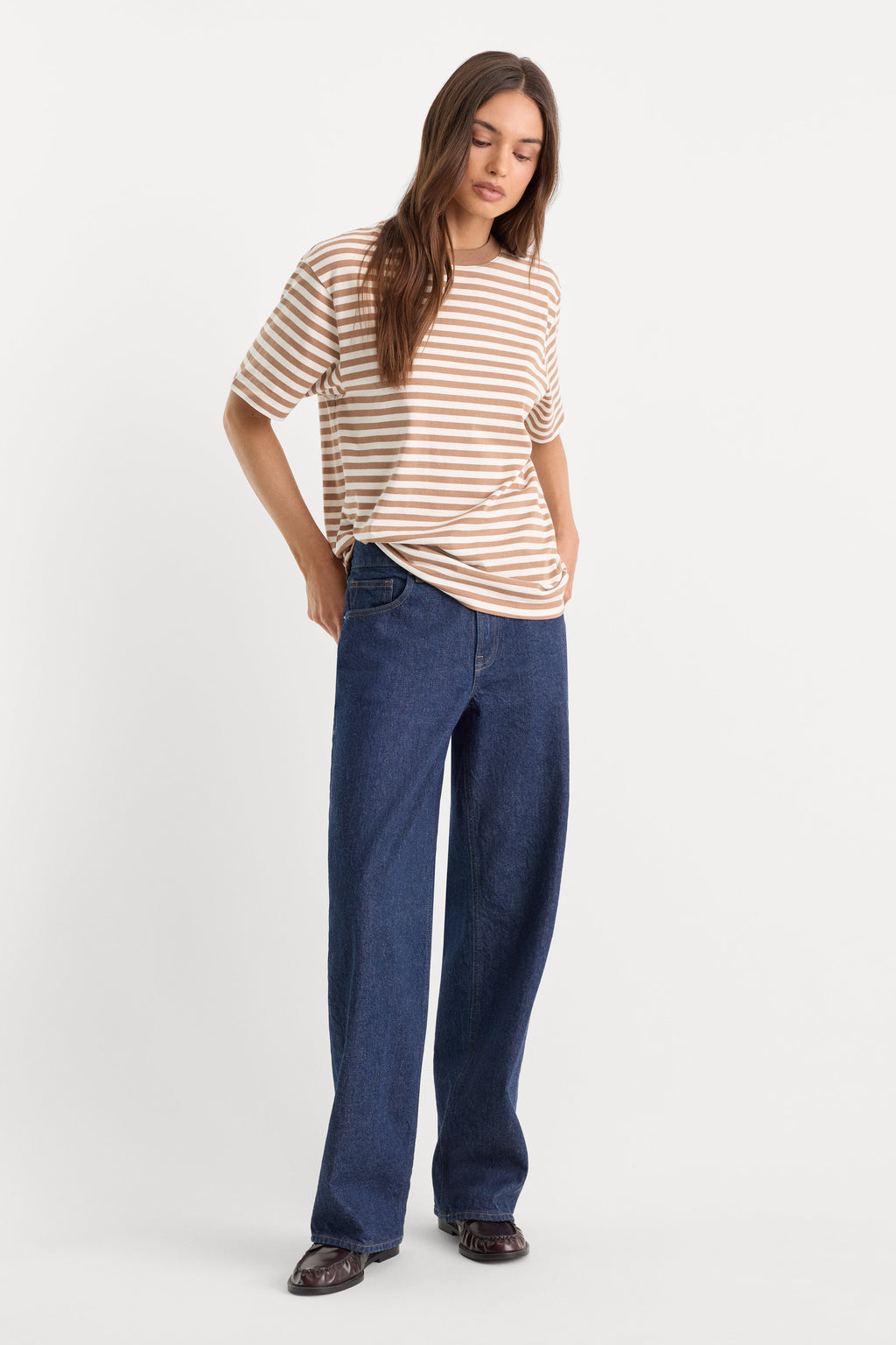 Premium THE OVERSIZED TEE CLEAN STRIPE HEARTH