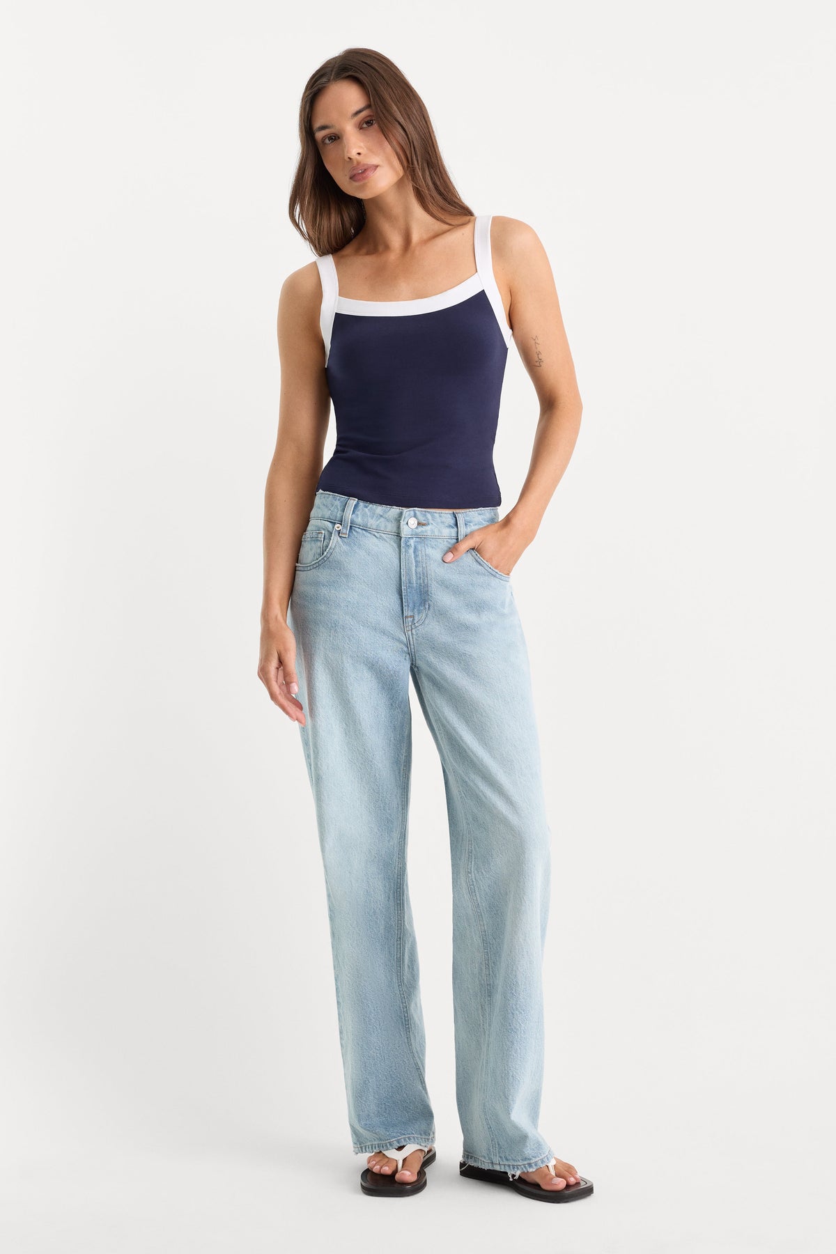 Premium LOW RELAXED STRAIGHT JEANS INDIGO1220