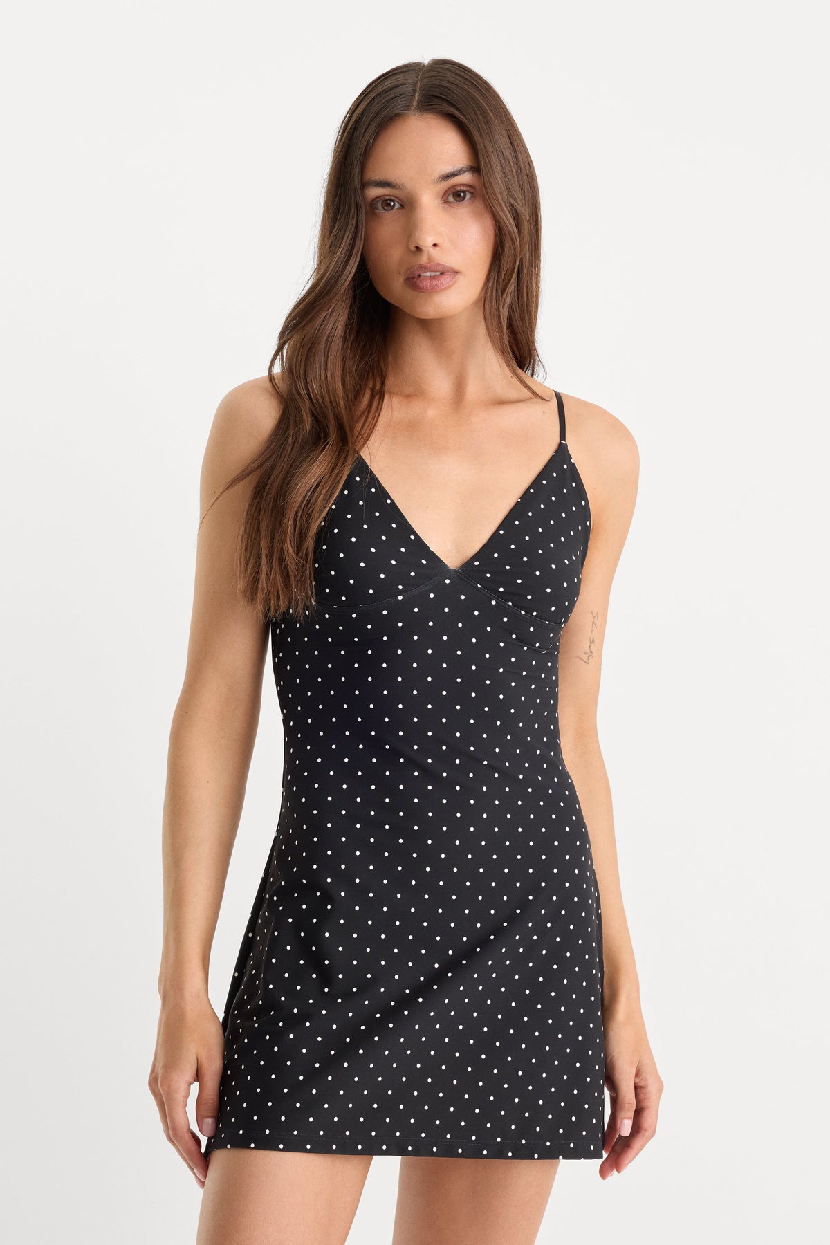 Premium THE WEIGHTLESS SCULPTING MINI DRESS MINI DOT BLACK