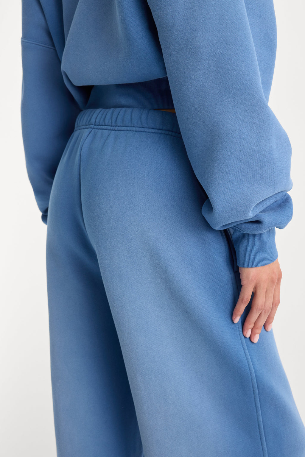 Premium THE FLEECE SWEATPANT BLUE DRIFT