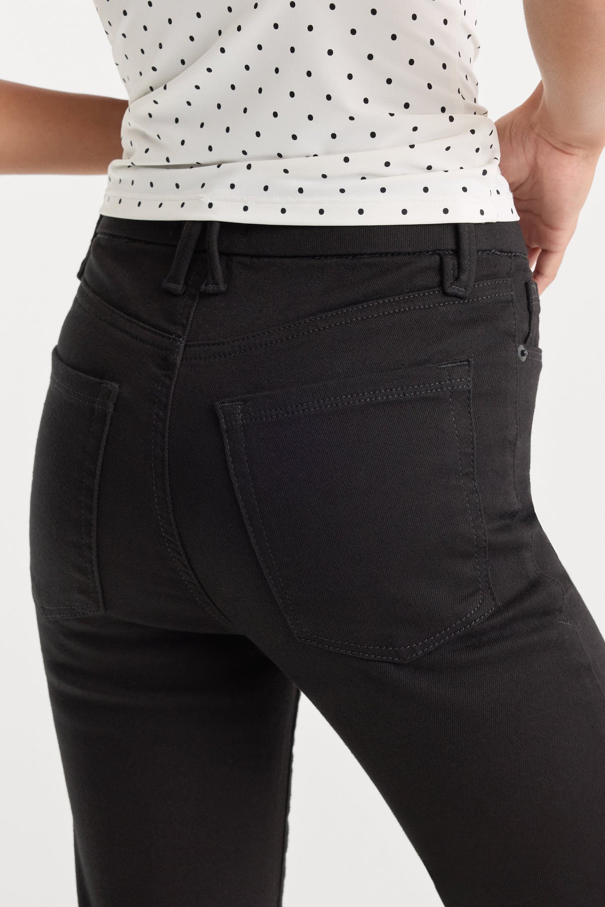 Premium NEVER FADE GOOD PETITE STRAIGHT JEANS BLACK