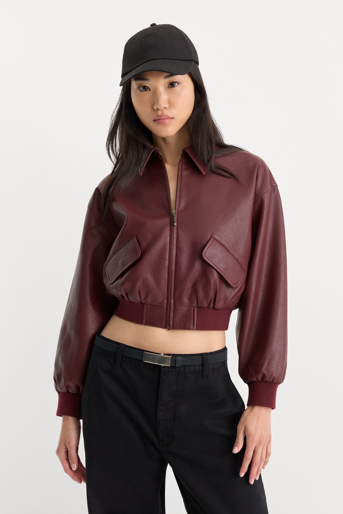 Premium THE BETTER THAN LEATHER BOMBER JACKET BERRY NOIR