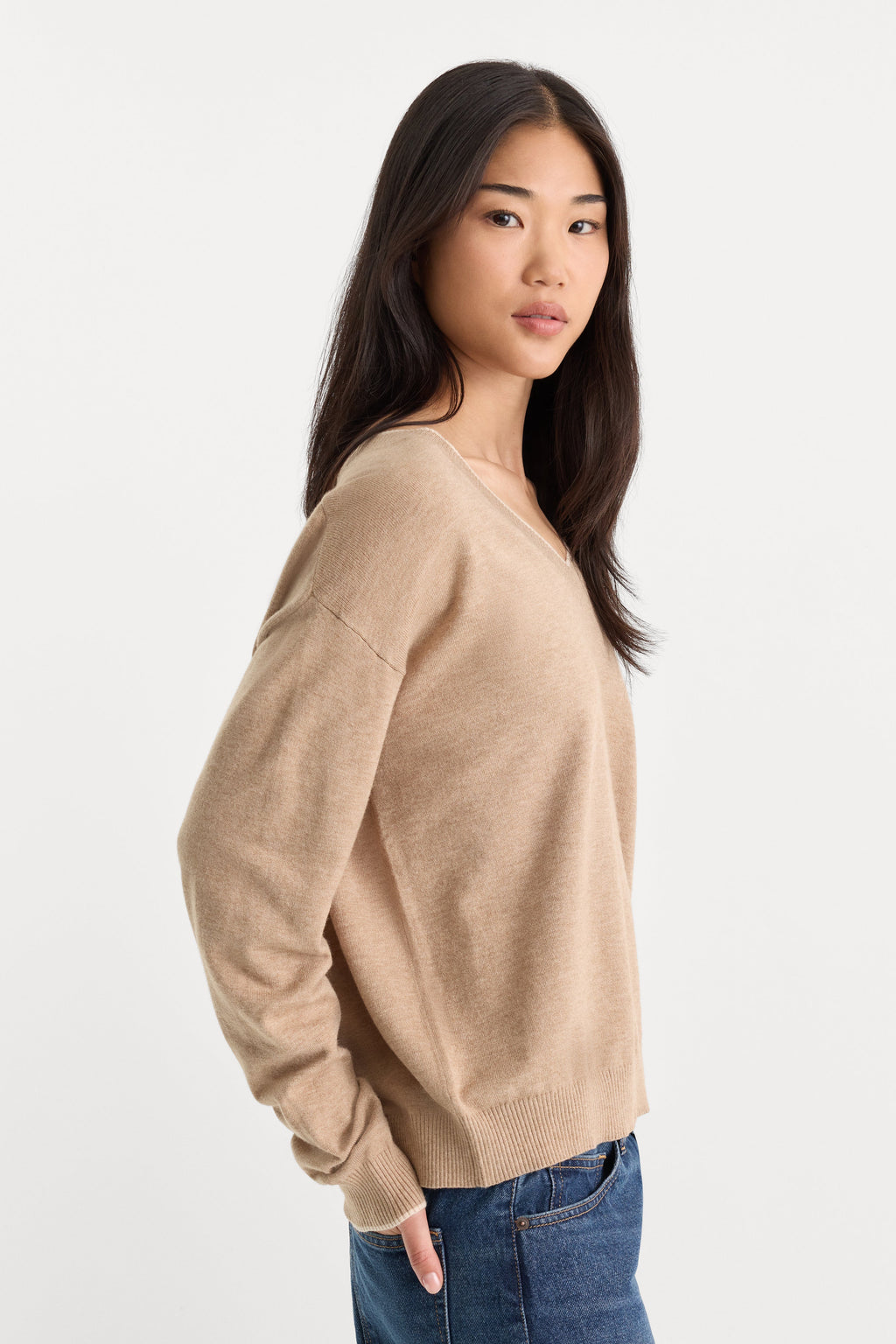 Premium THE COZY V NECK SWEATER DUNE MIST