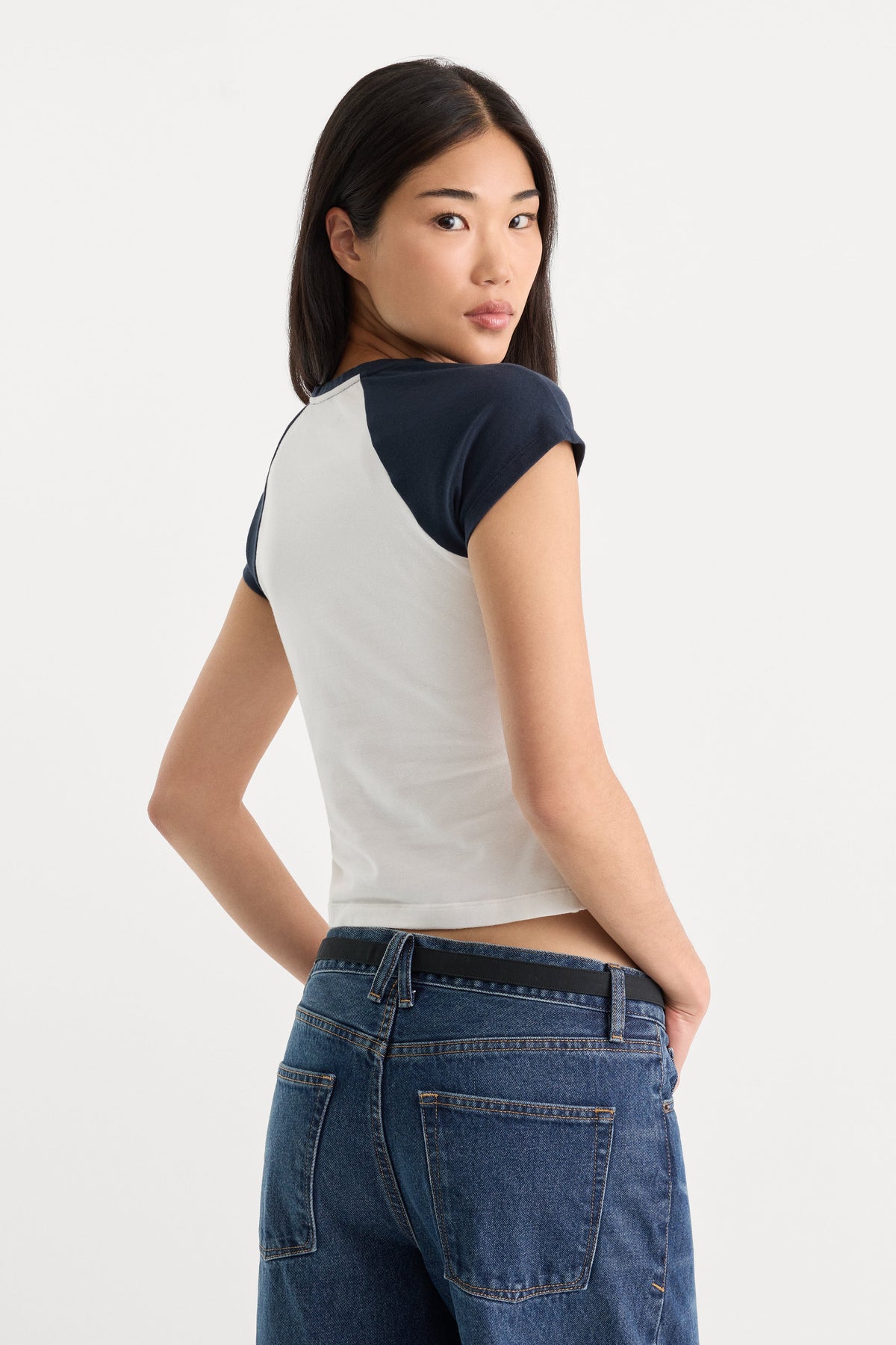 Premium THE RAGLAN TEE CHALK