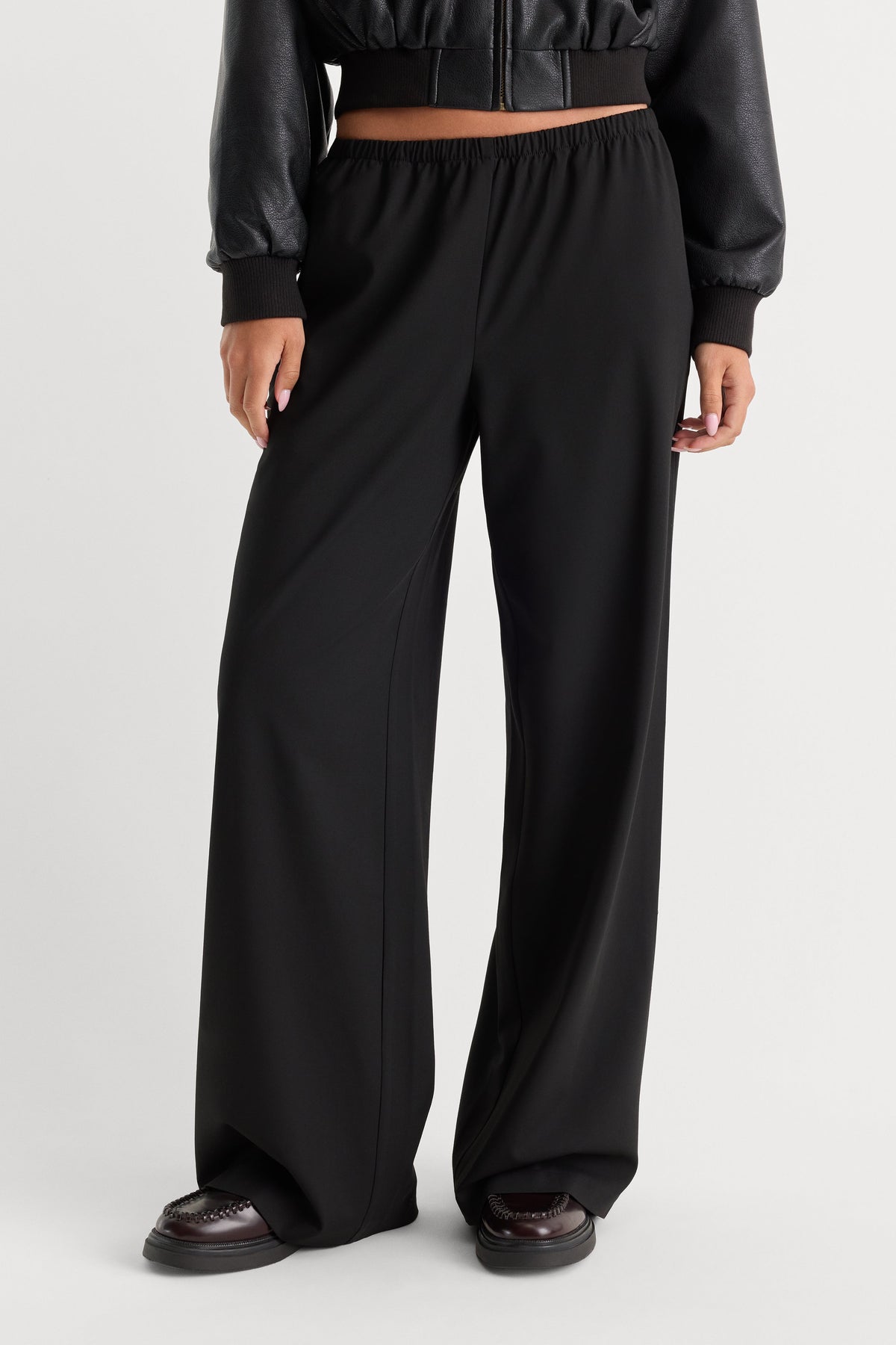 Premium THE PULL ON TROUSER BLACK001