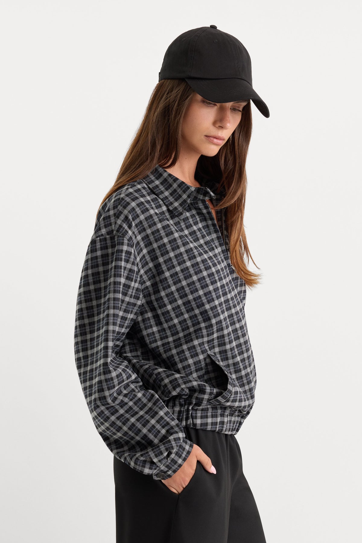 Premium THE LIGHTWEIGHT BOMBER JACKET CHARCOAL PLAID