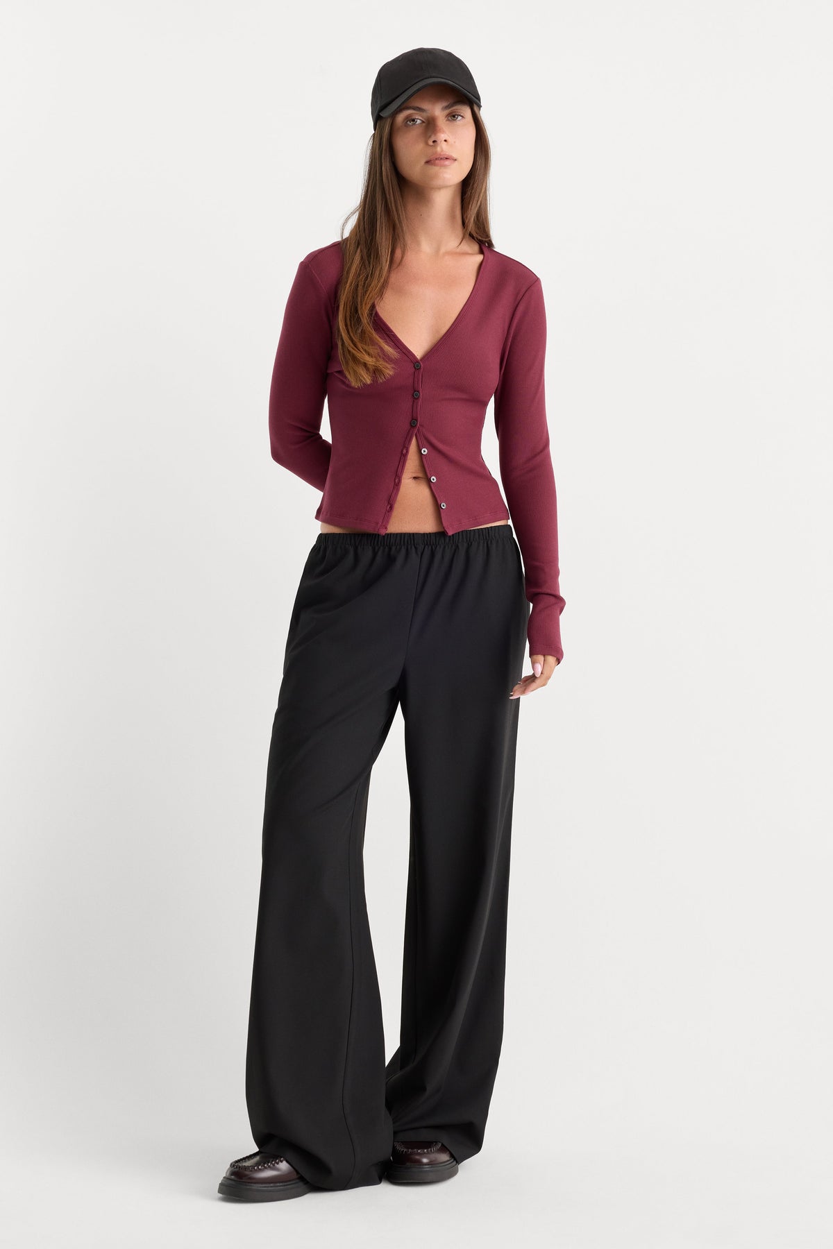 Premium THE RIB V NECK CARDIGAN BERRY NOIR
