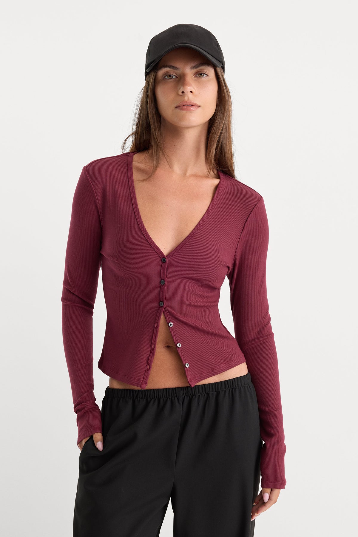 Premium THE RIB V NECK CARDIGAN BERRY NOIR