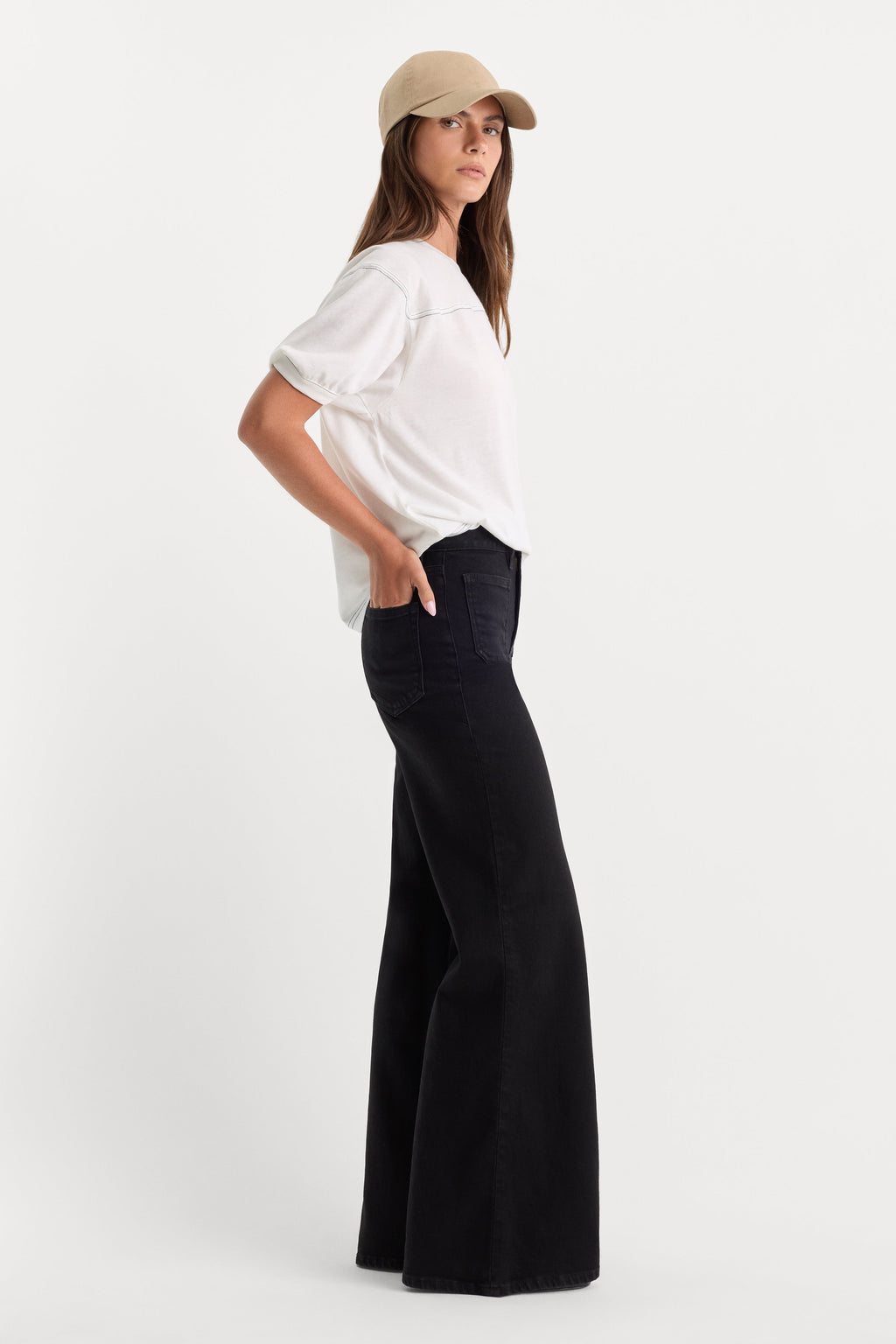 Premium PATCH POCKET GOOD WAIST PALAZZO JEANS BLACK001