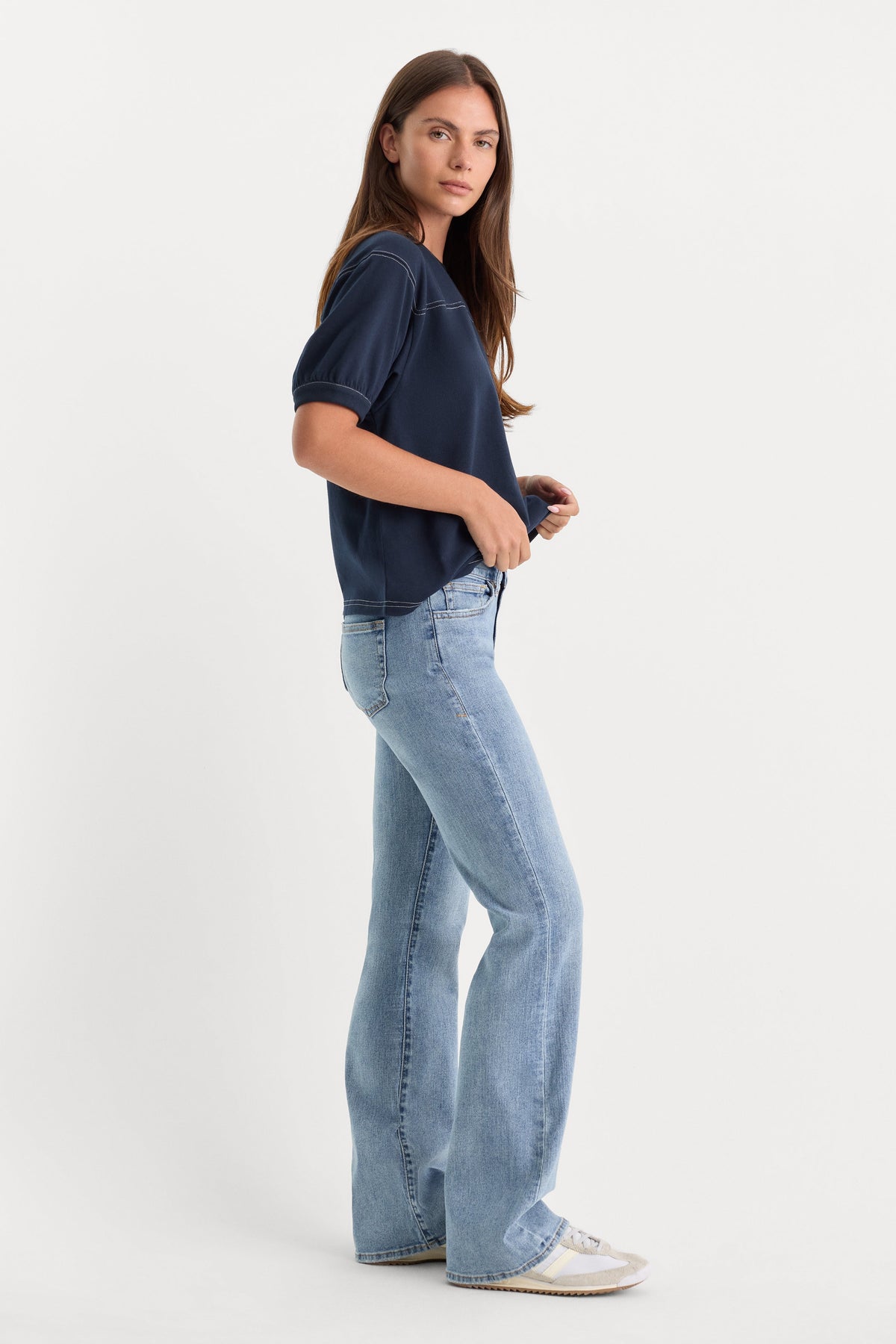 Premium GOOD LOW RISE BOOTCUT JEANS WHISPER