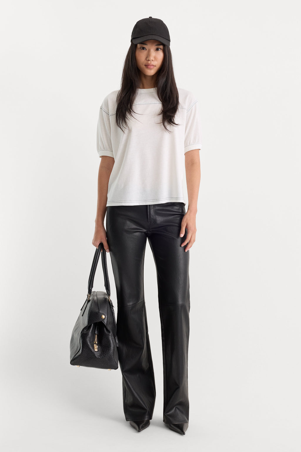 Premium BETTER THAN LEATHER LOW RISE BOOTCUT BLACK001