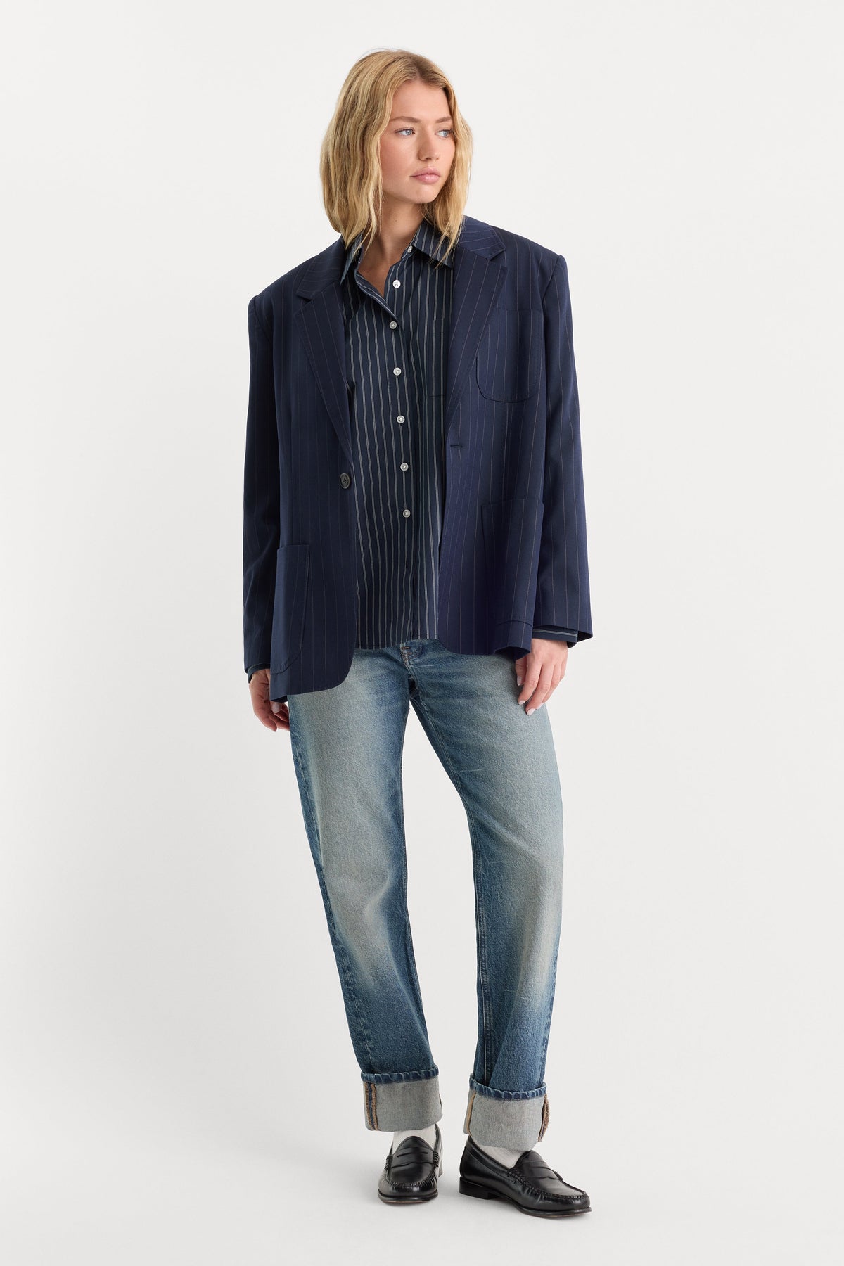 Premium THE OVERSIZED BLAZER NAVY PINSTRIPE