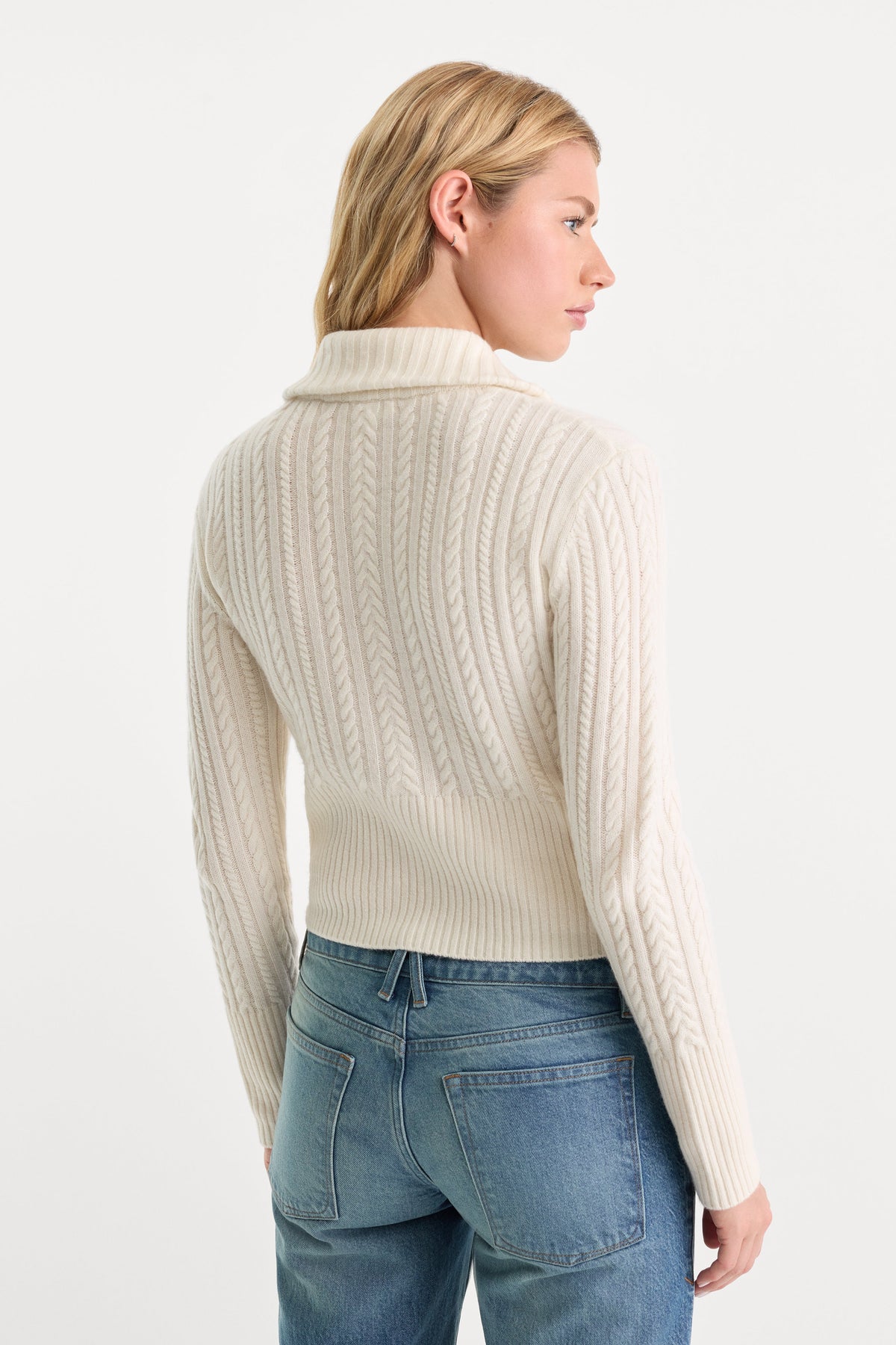 Premium THE CABLE ZIP UP CHALK