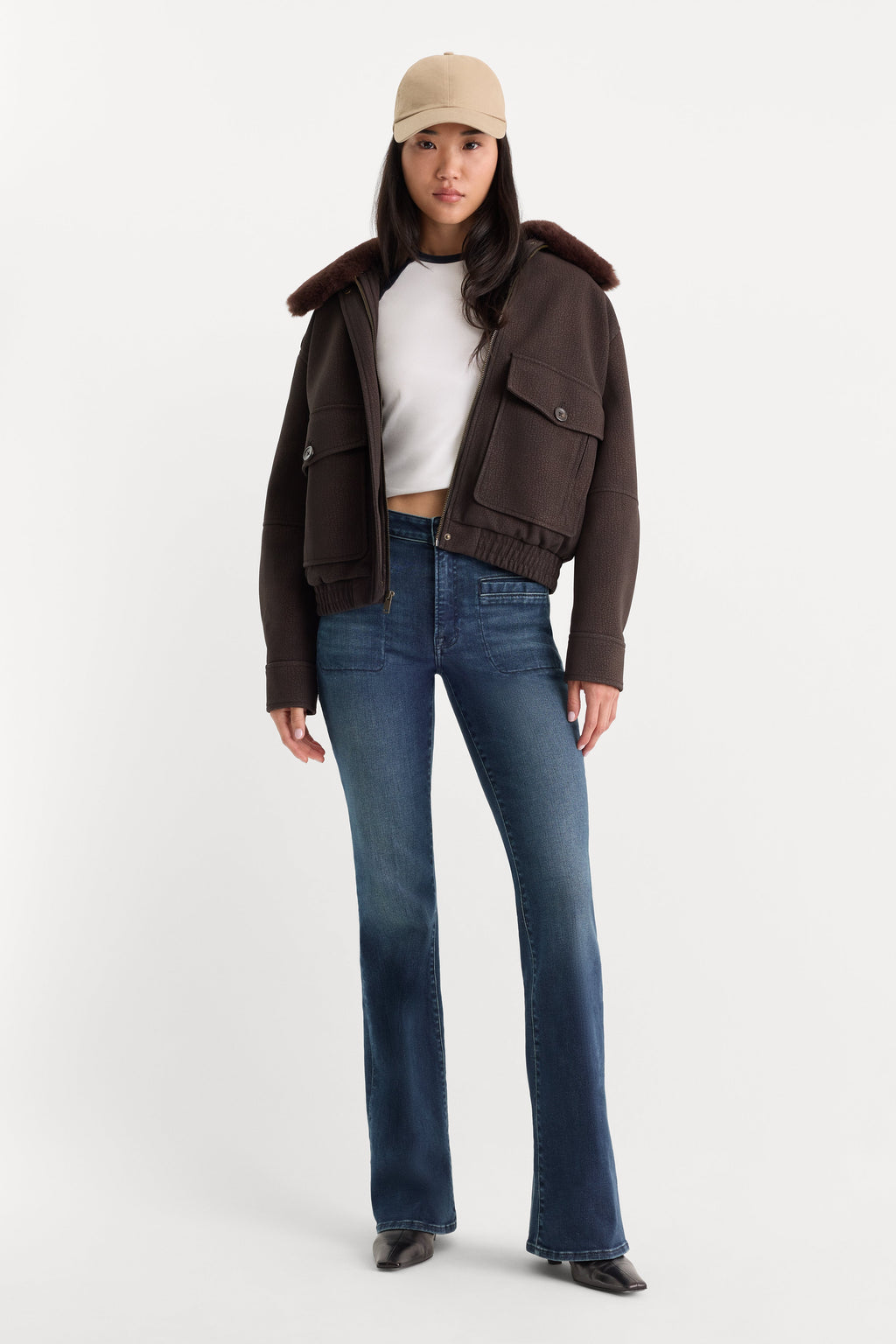 Premium GOOD PETITE FLARE JEANS LYRICAL