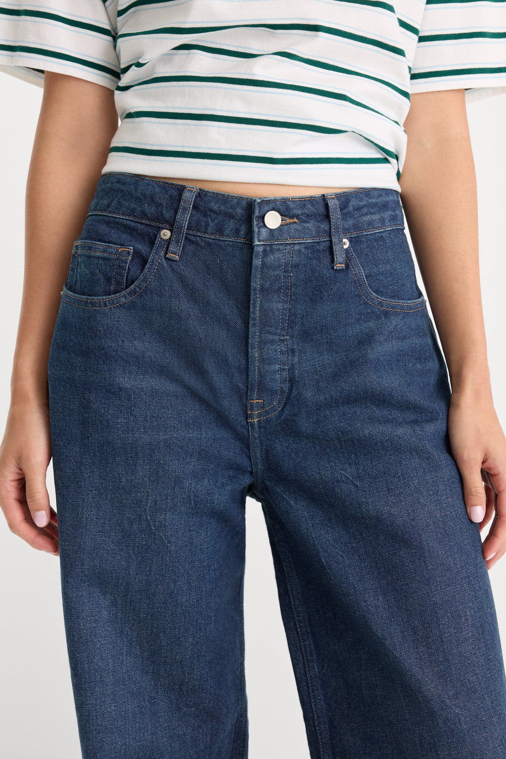 Premium VINTAGE WIDE JEANS QUIRK