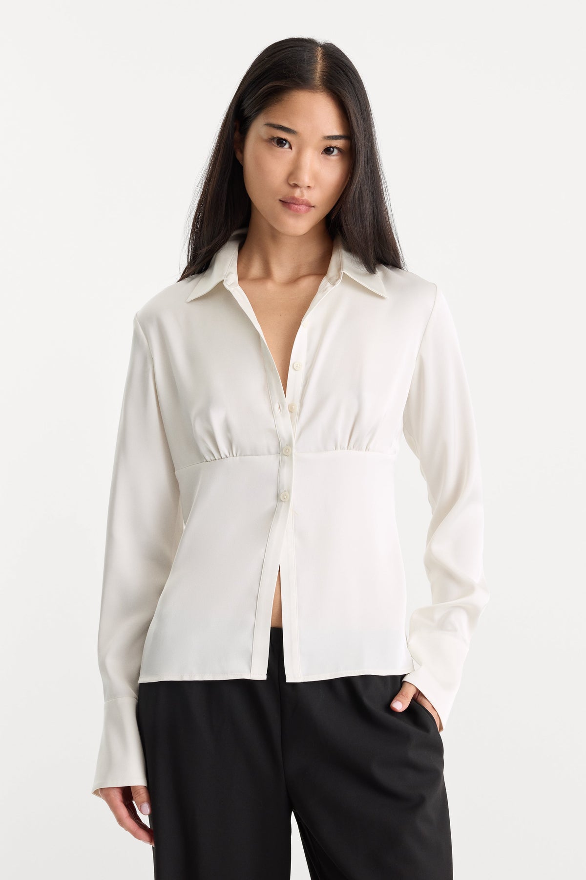 Premium THE SATIN FEMME SHIRT CHALK