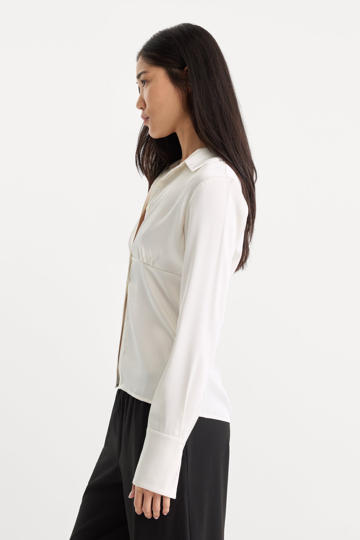 Premium THE SATIN FEMME SHIRT CHALK