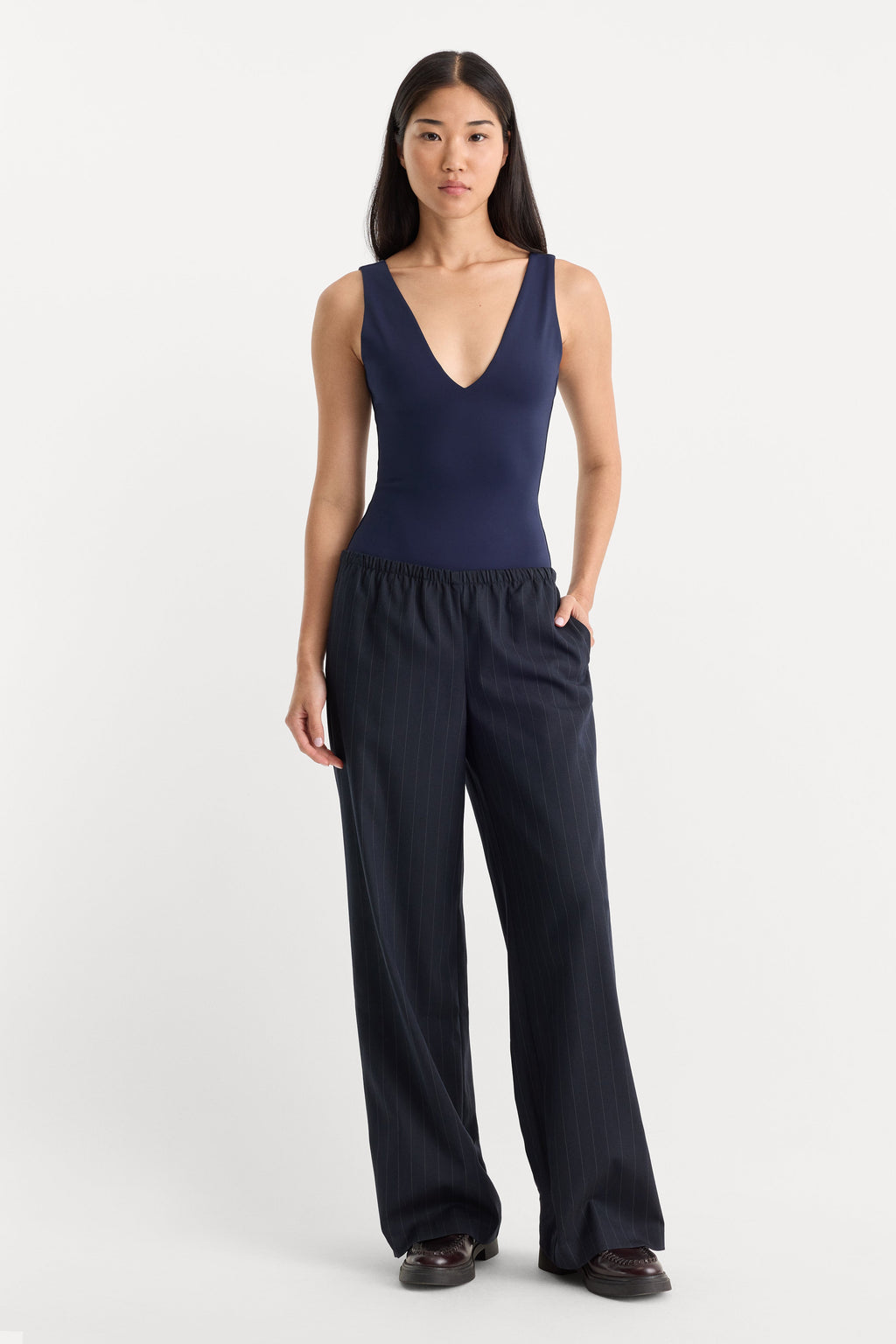 Premium THE SCULPTING DEEP V BODYSUIT HORIZON INK