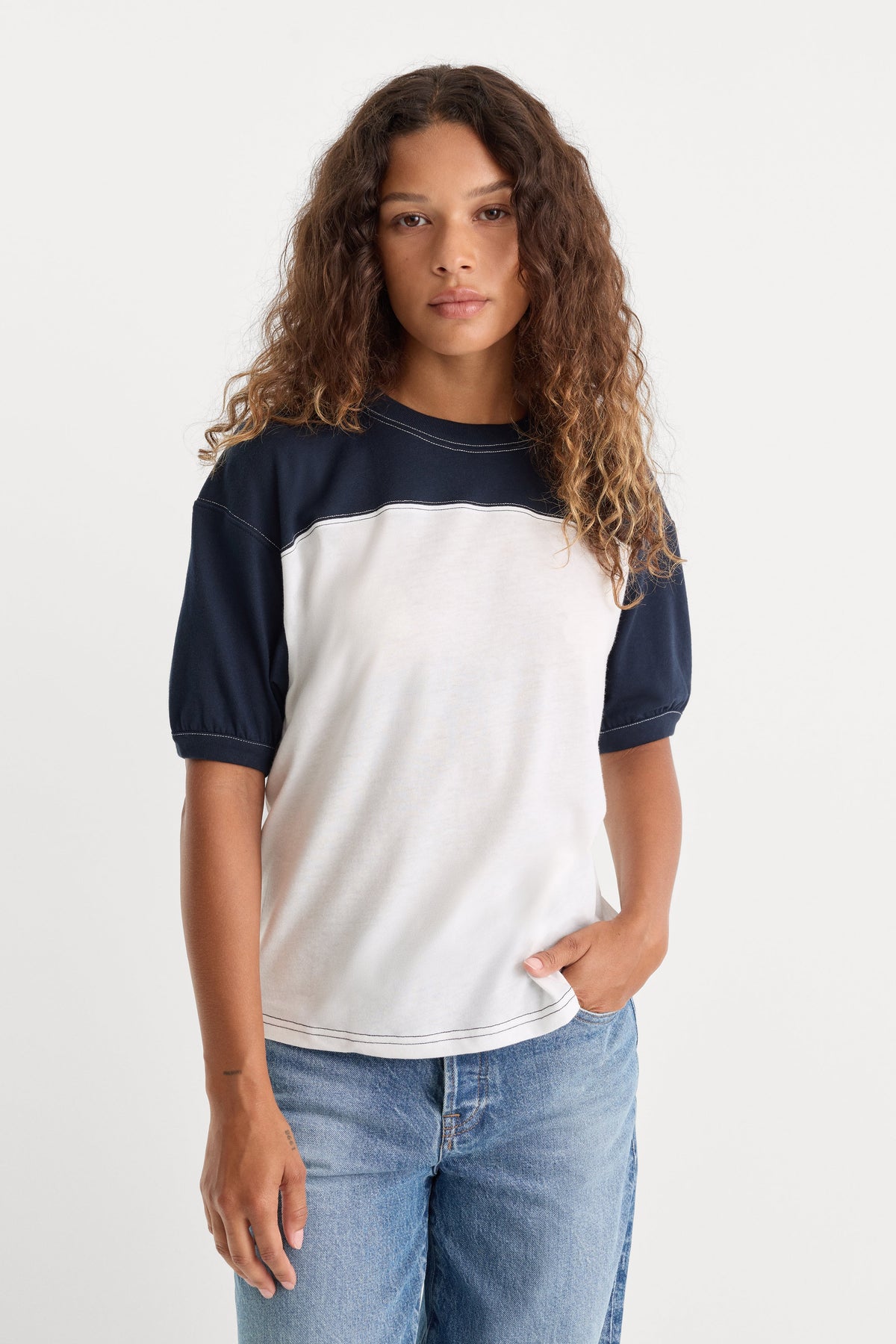 Premium THE COLORBLOCK GYM TEE NAVY WITH CHALK